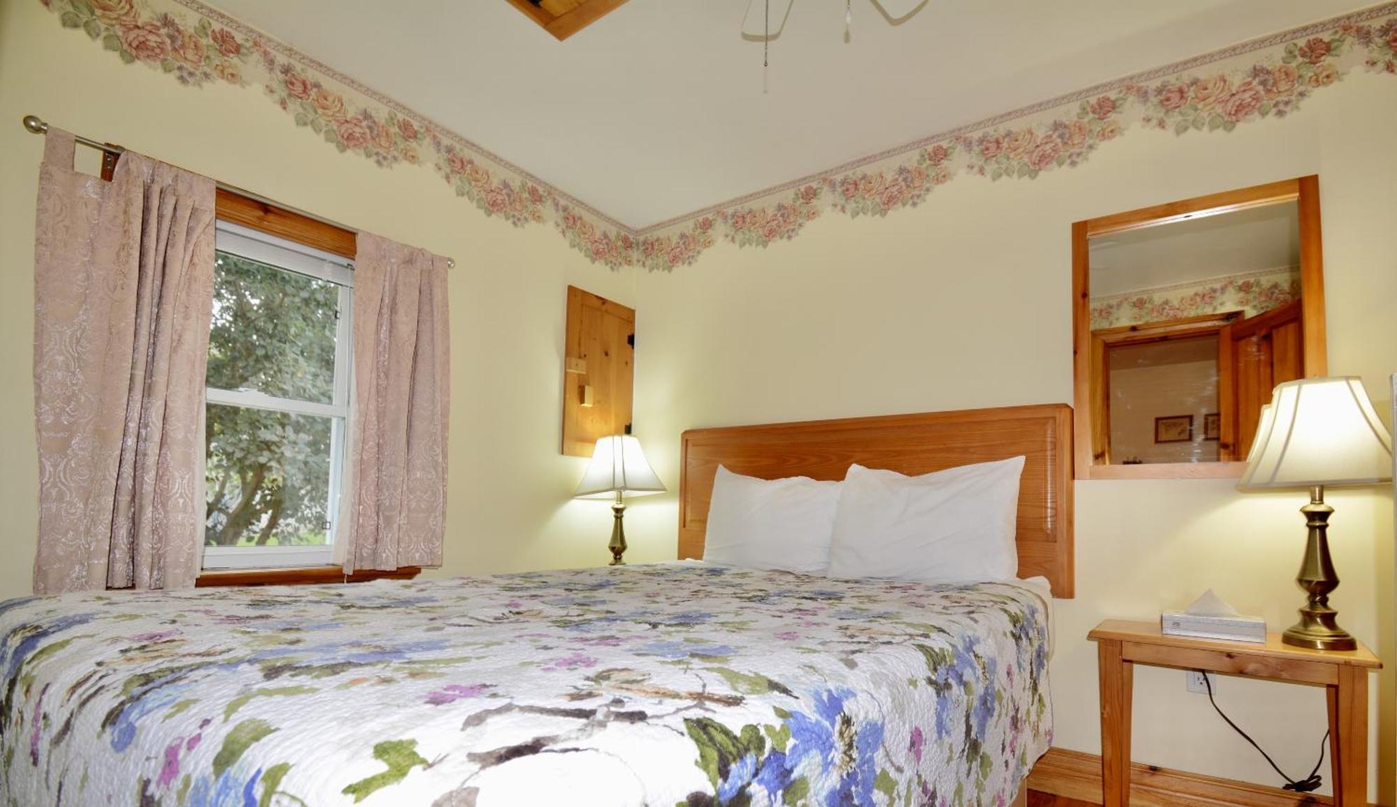One-Bedroom Cottage