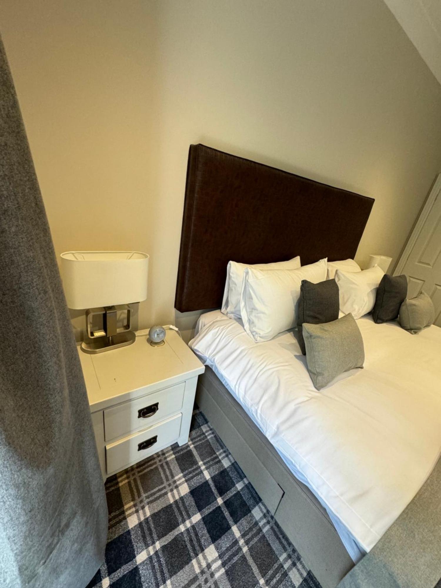 Double or Twin Room,1587505585:JPEG