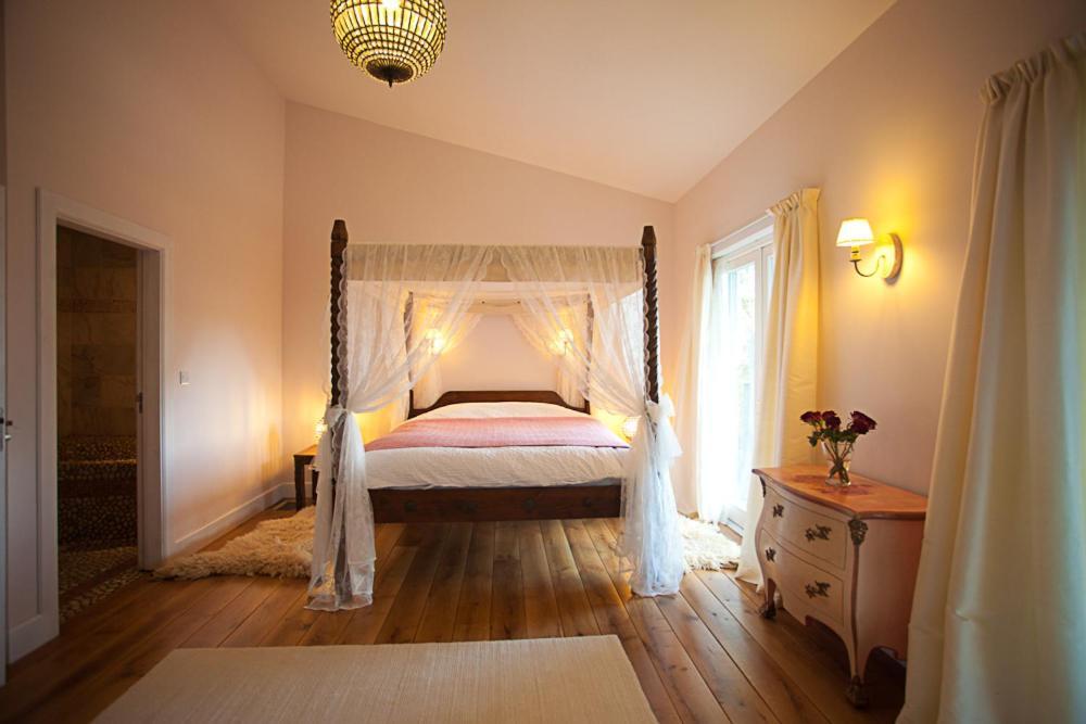 Deluxe Double Room Balcony,1587523150:JPEG