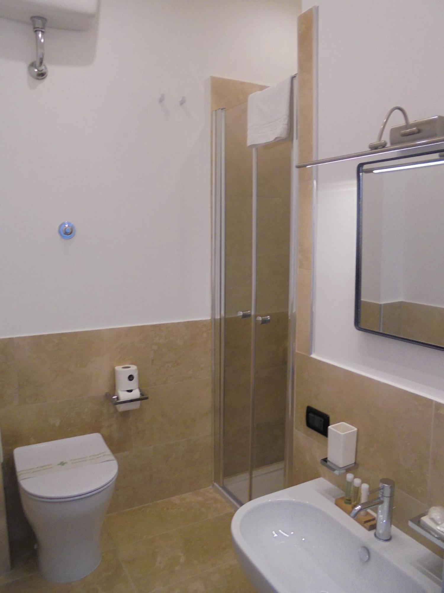 Small Single Room