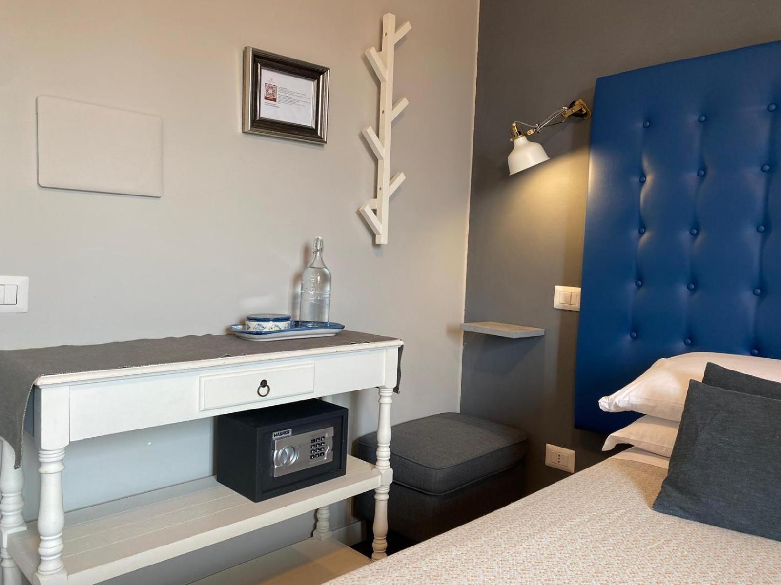 Queen Room