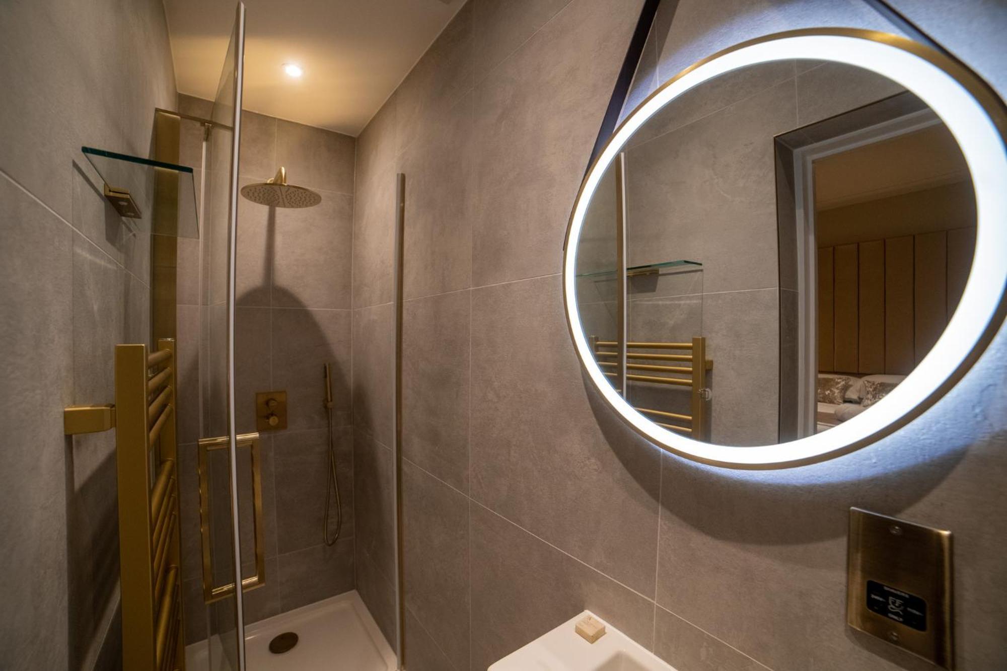 Standard Double Room Ensuite