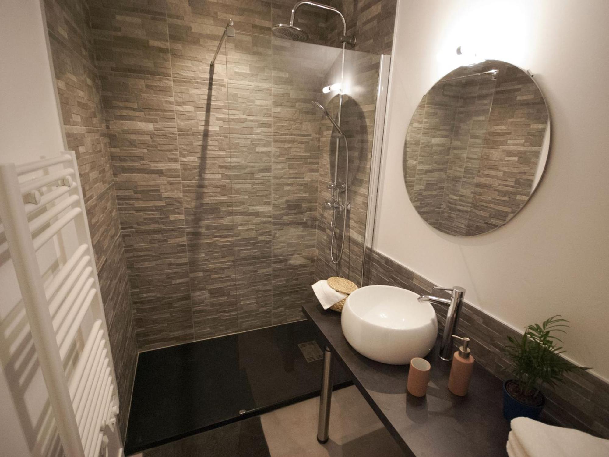 Double Room Private Bathroom