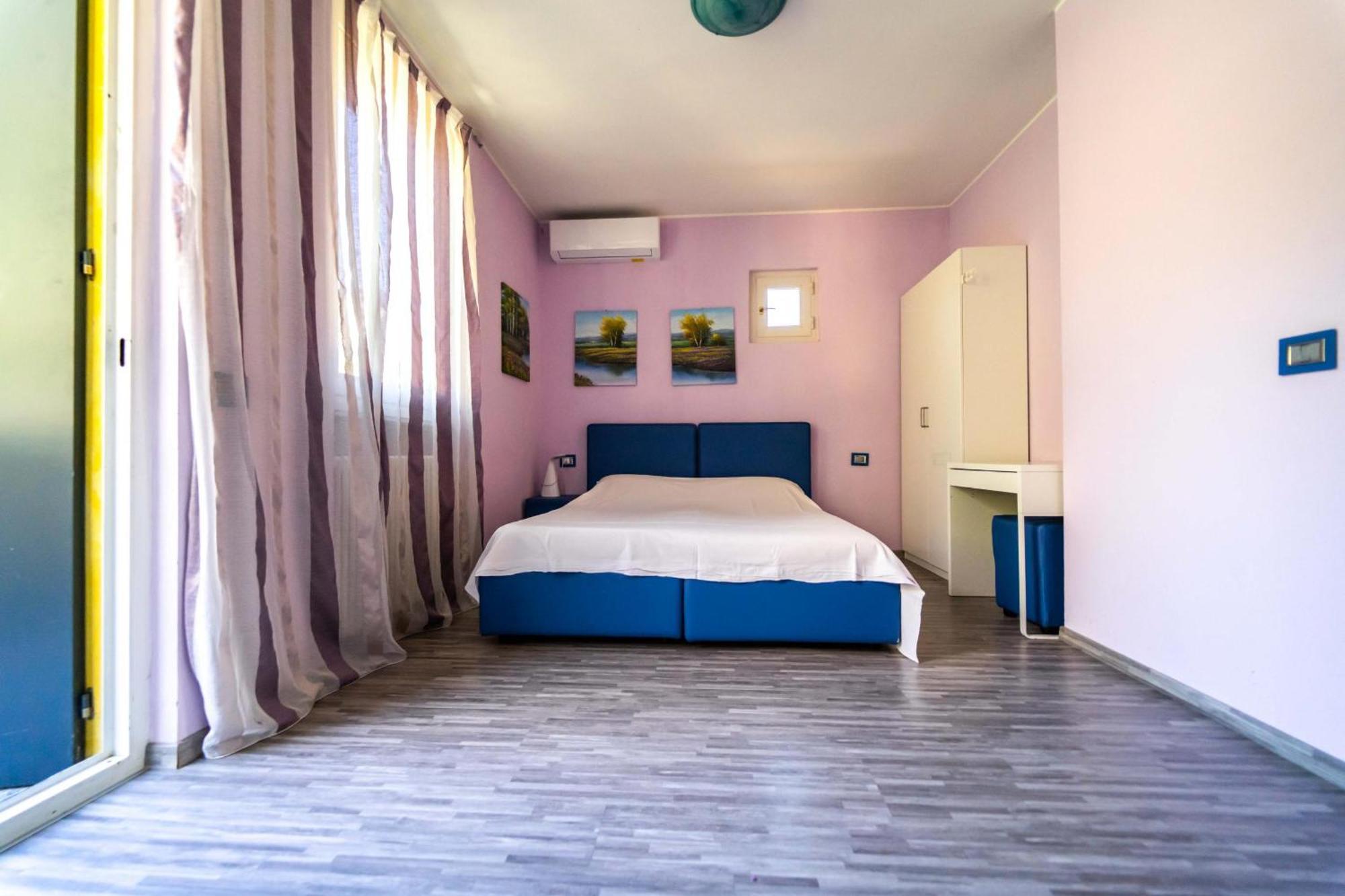 Double Room Mountain View