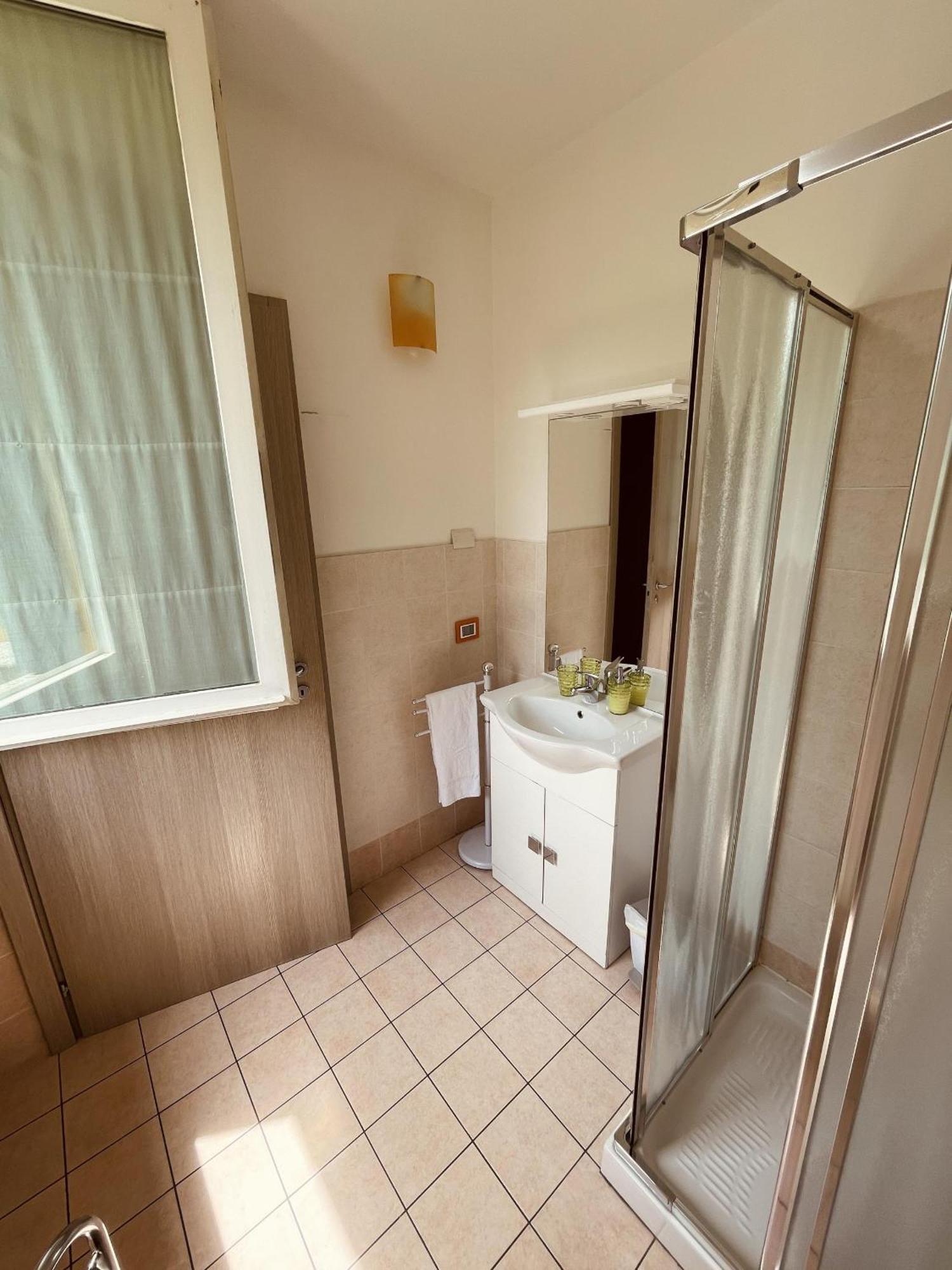 Double Room Lake View