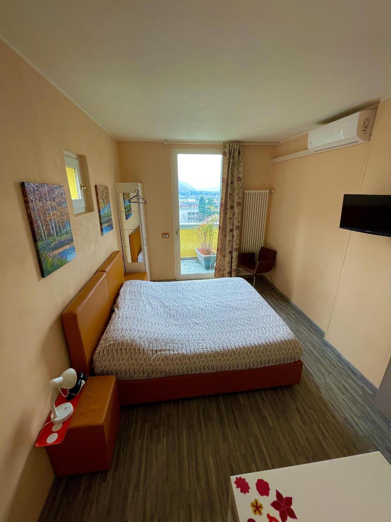 Double Room Lake View