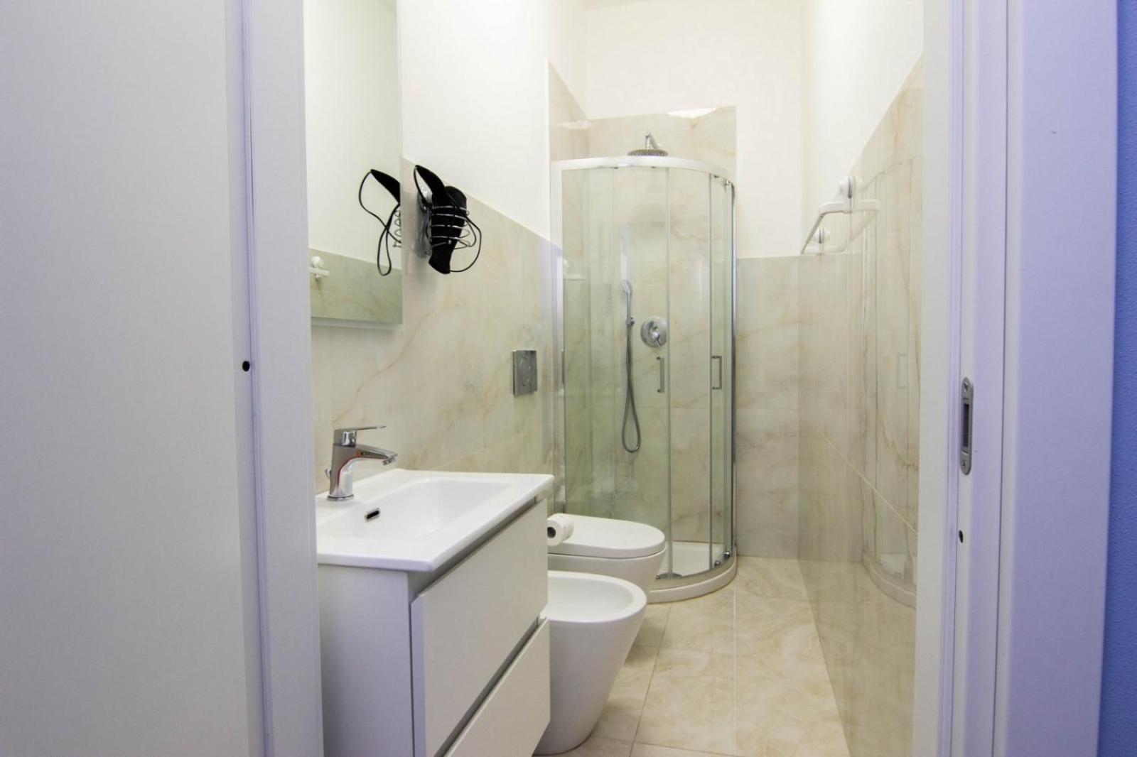 Habitación Familiar con baño privado
