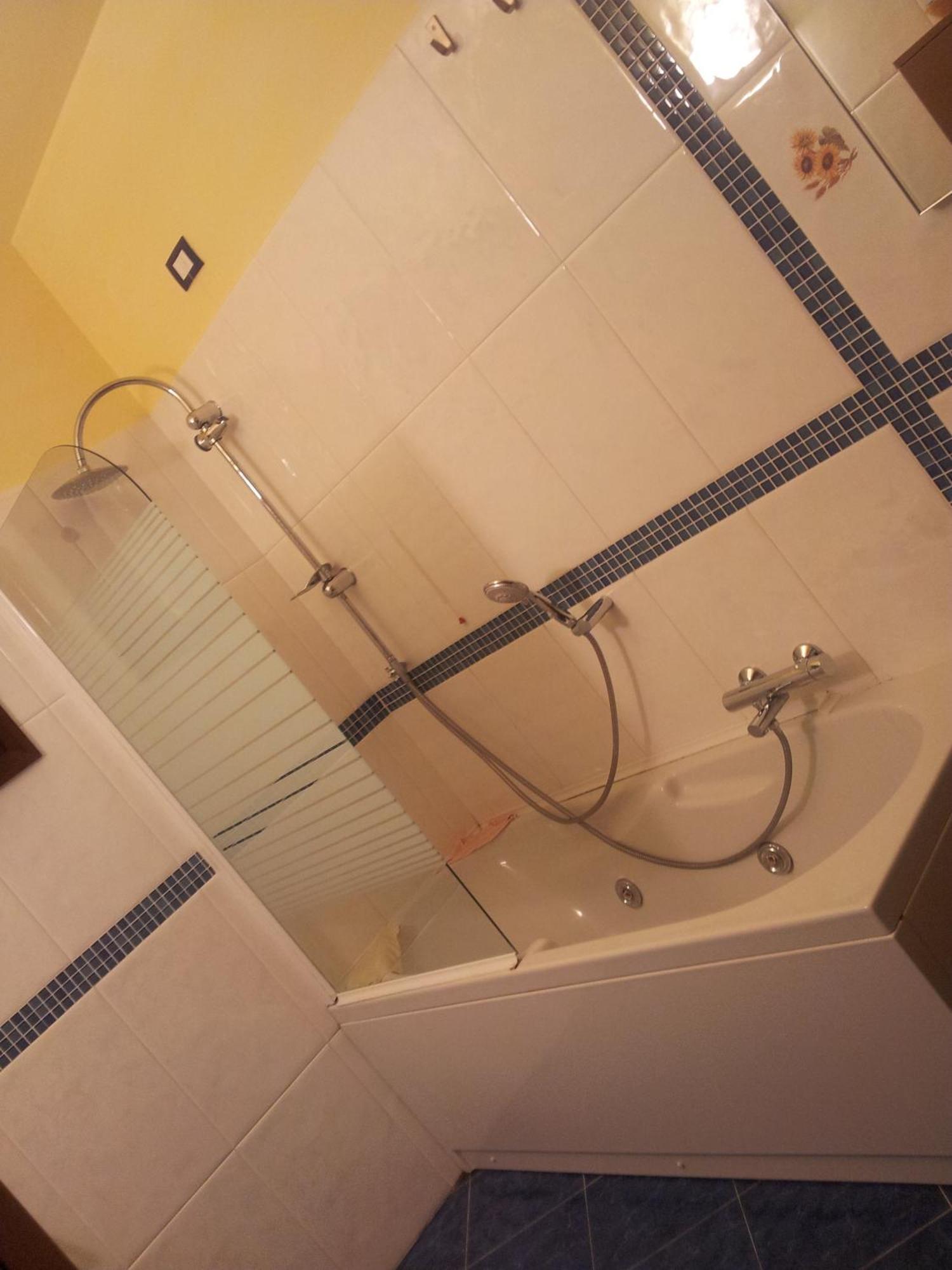 Quadruple Room Private External Bathroom