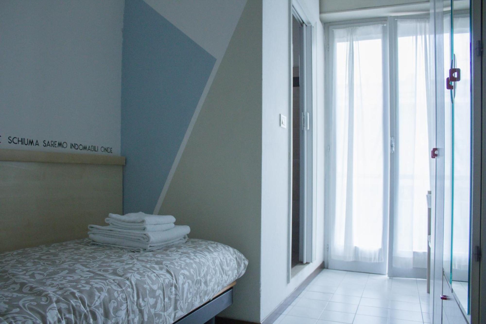 Economy Single Room