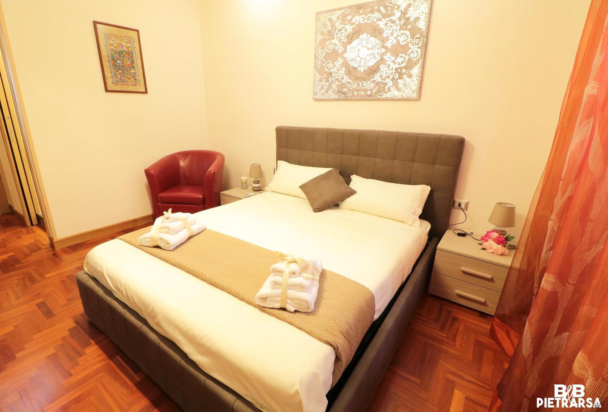 Double Room Private Bathroom