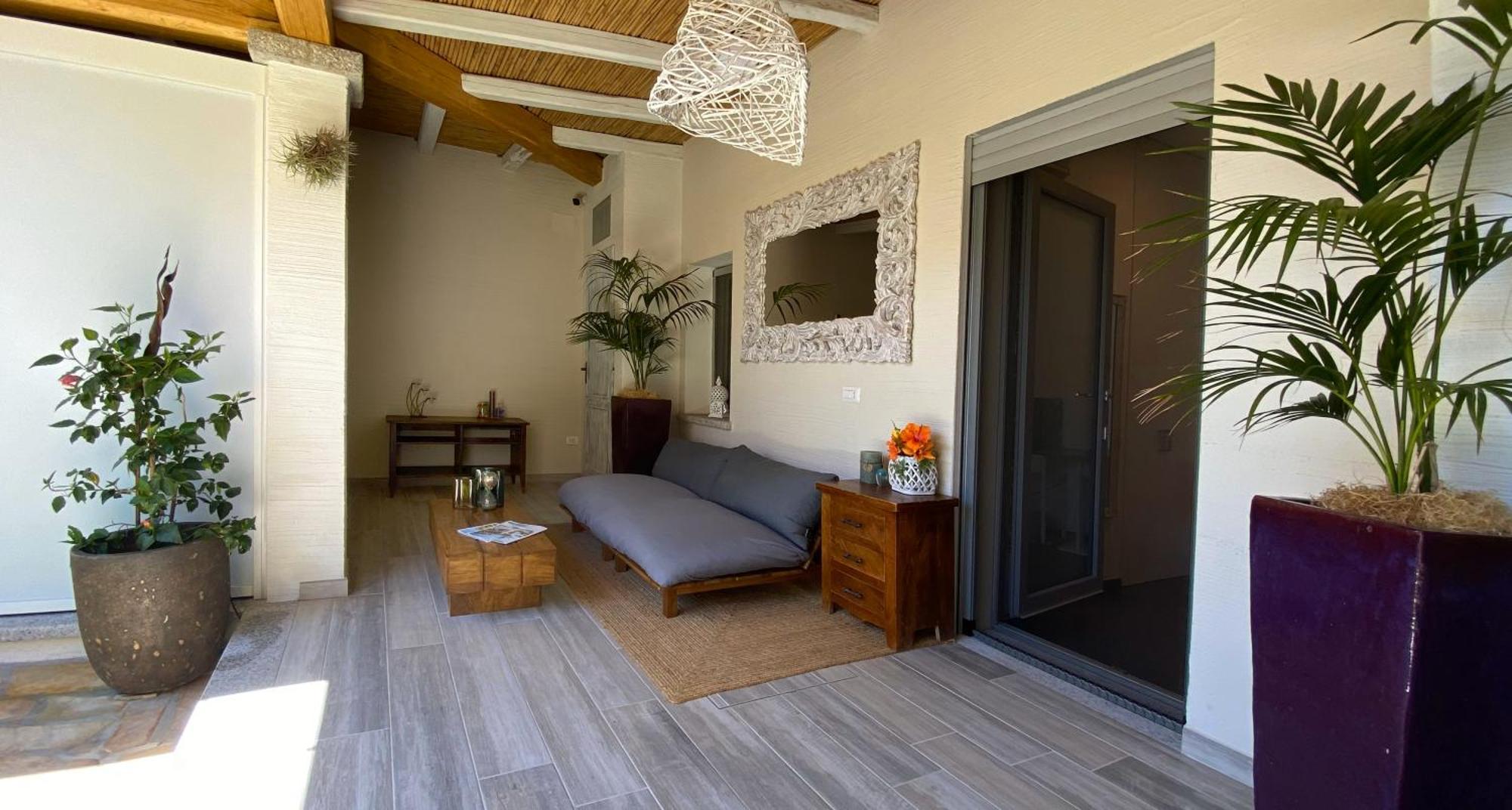 Double Room Private Bathroom