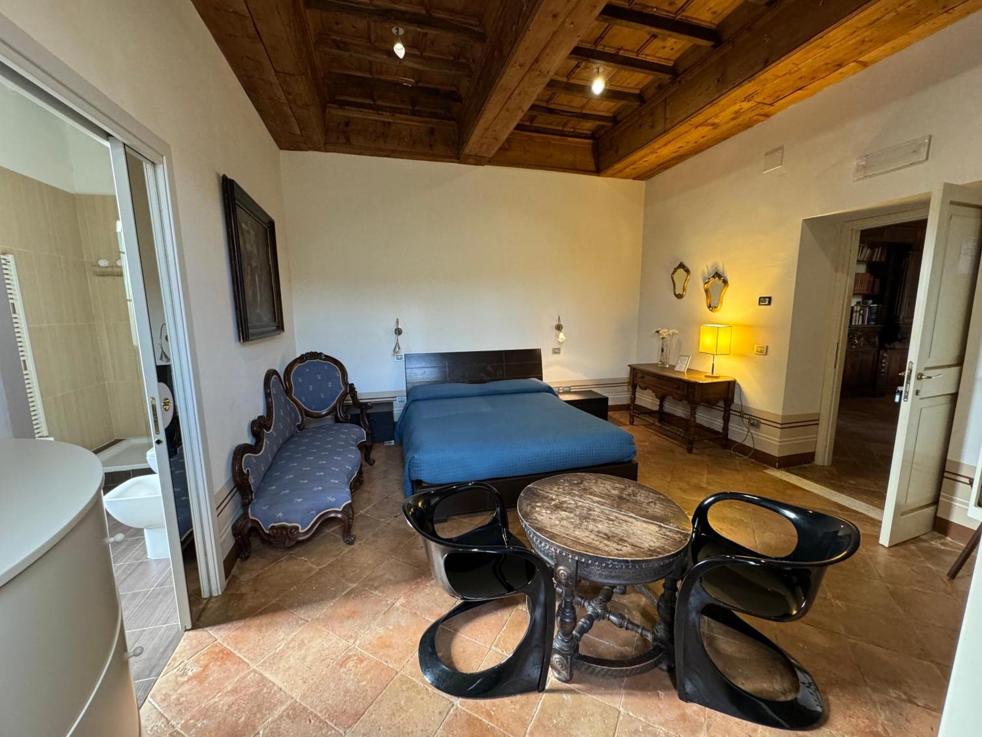 Large Double Room