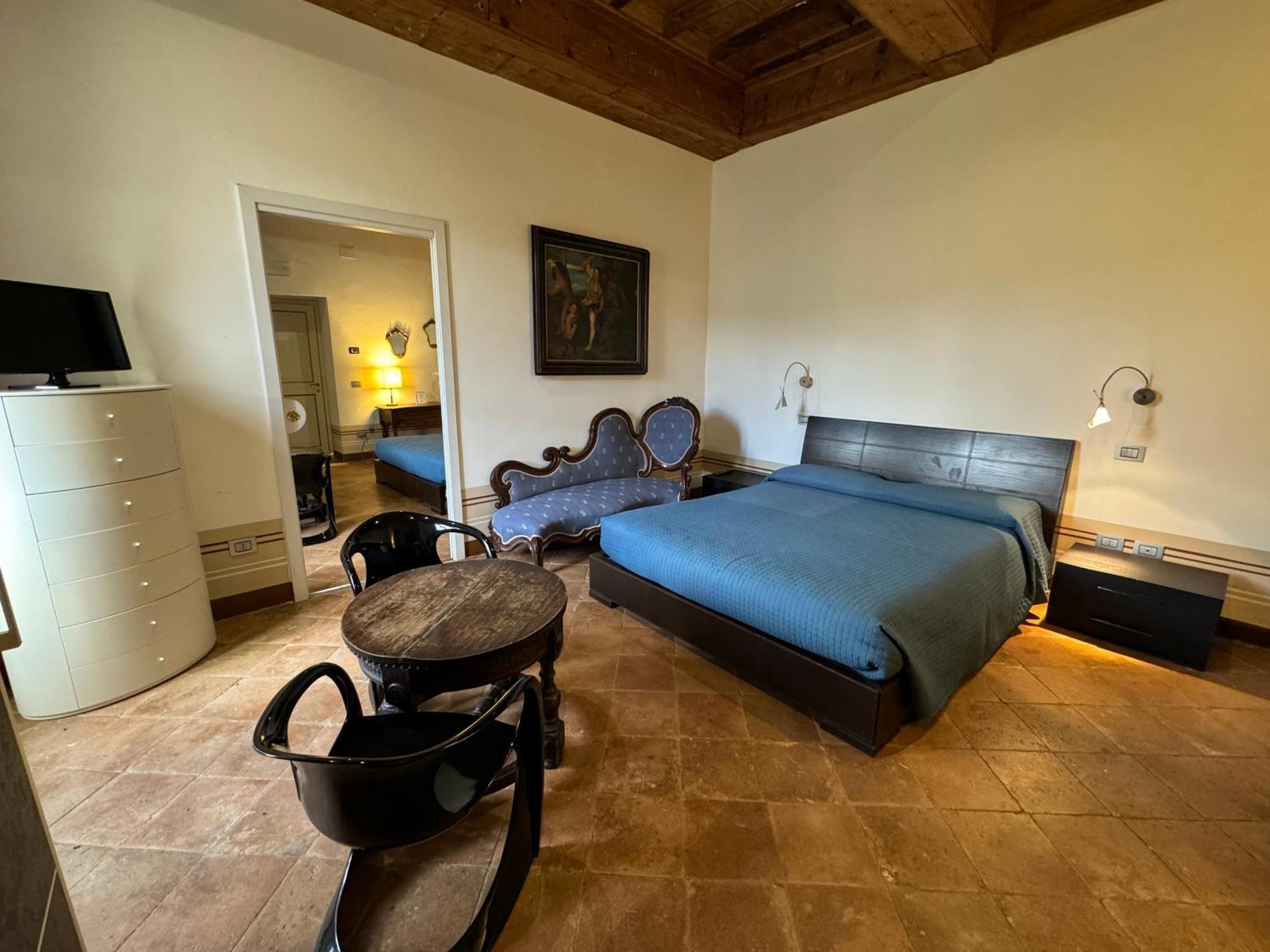 Large Double Room