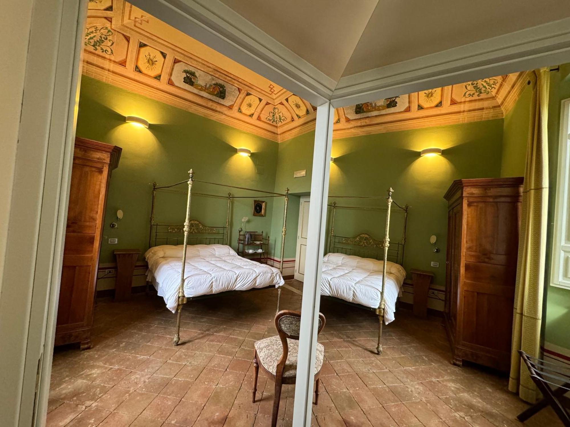 Double Room,1598411647:JPEG