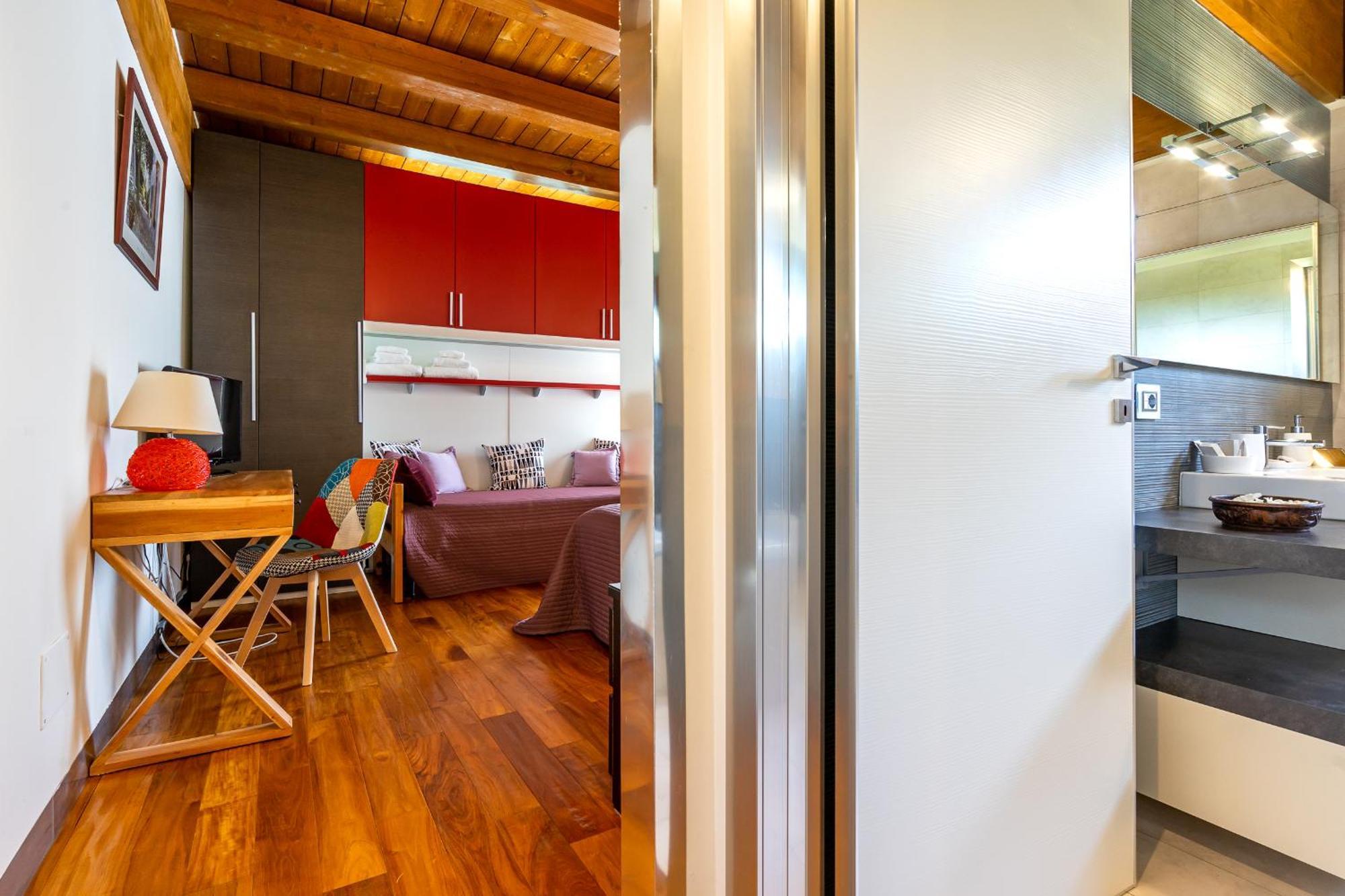 Large Double Room