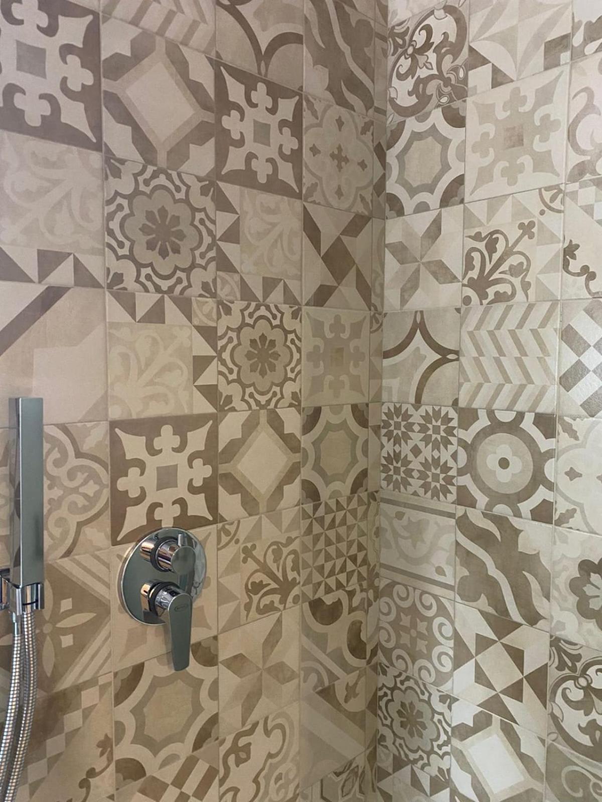 Twin Room with Private Bathroom,1601632626:JPEG