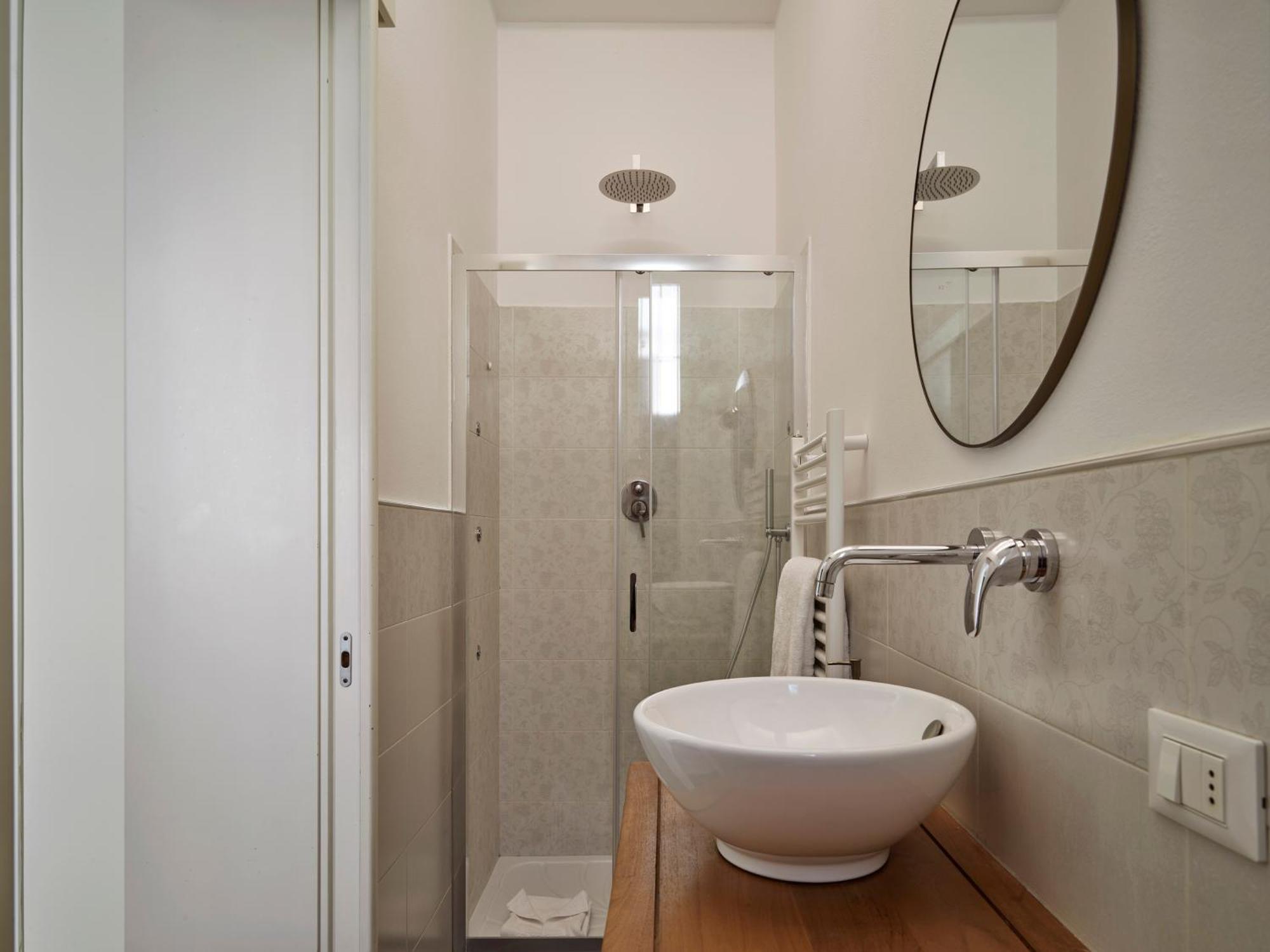 Small Double Room,1601685752:JPEG