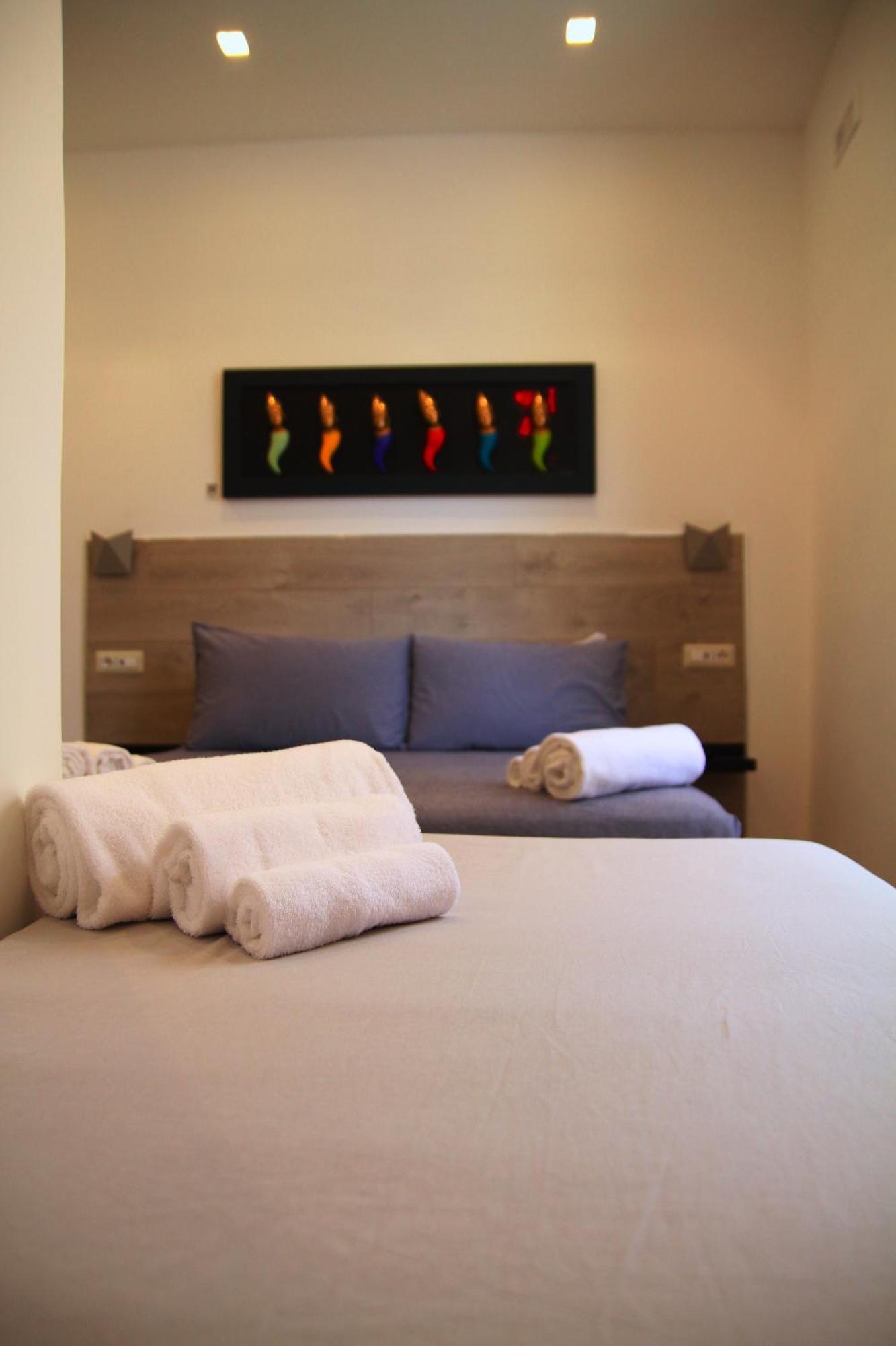 Classic Triple Room,1601727651:JPEG