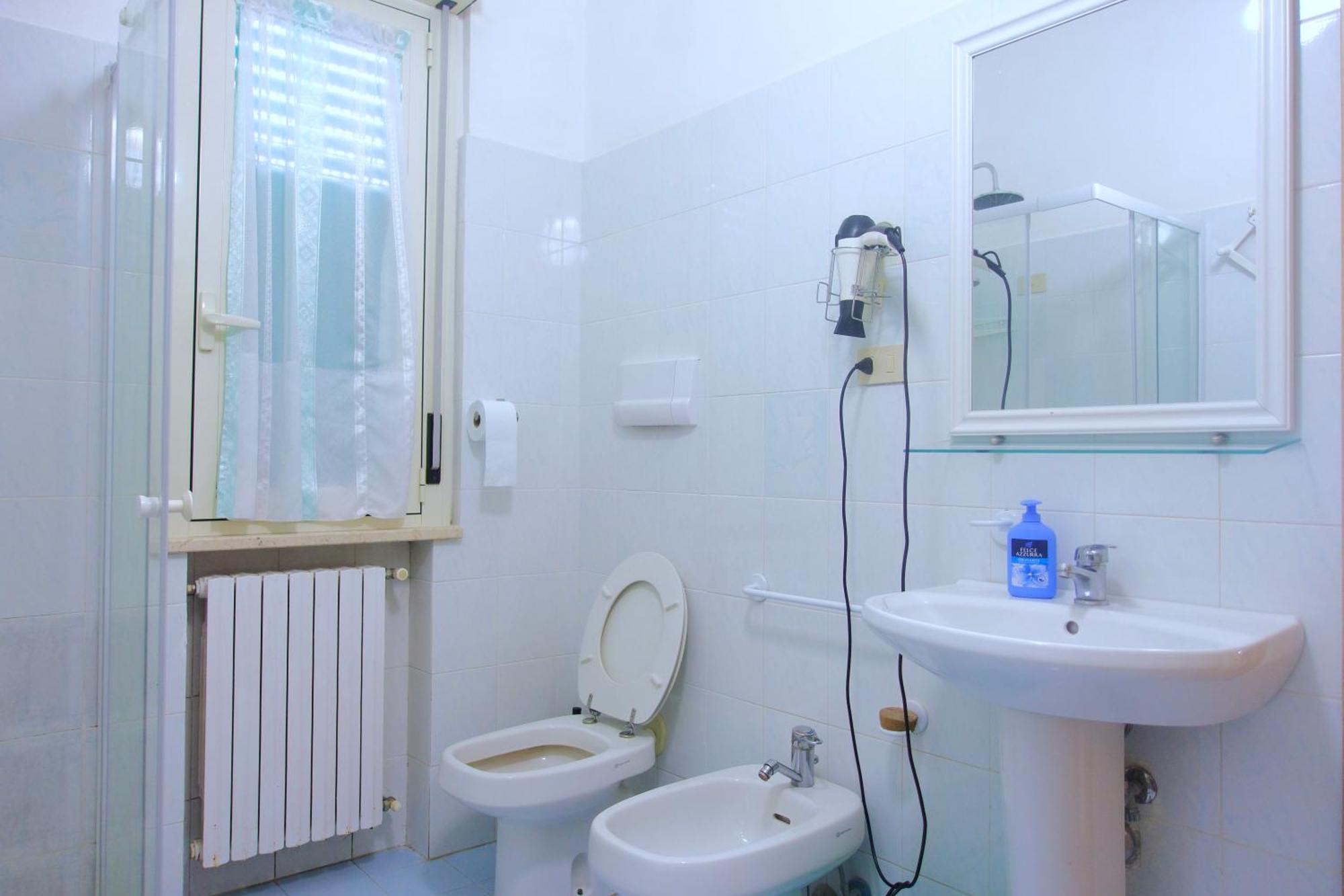 Double Room Private External Bathroom