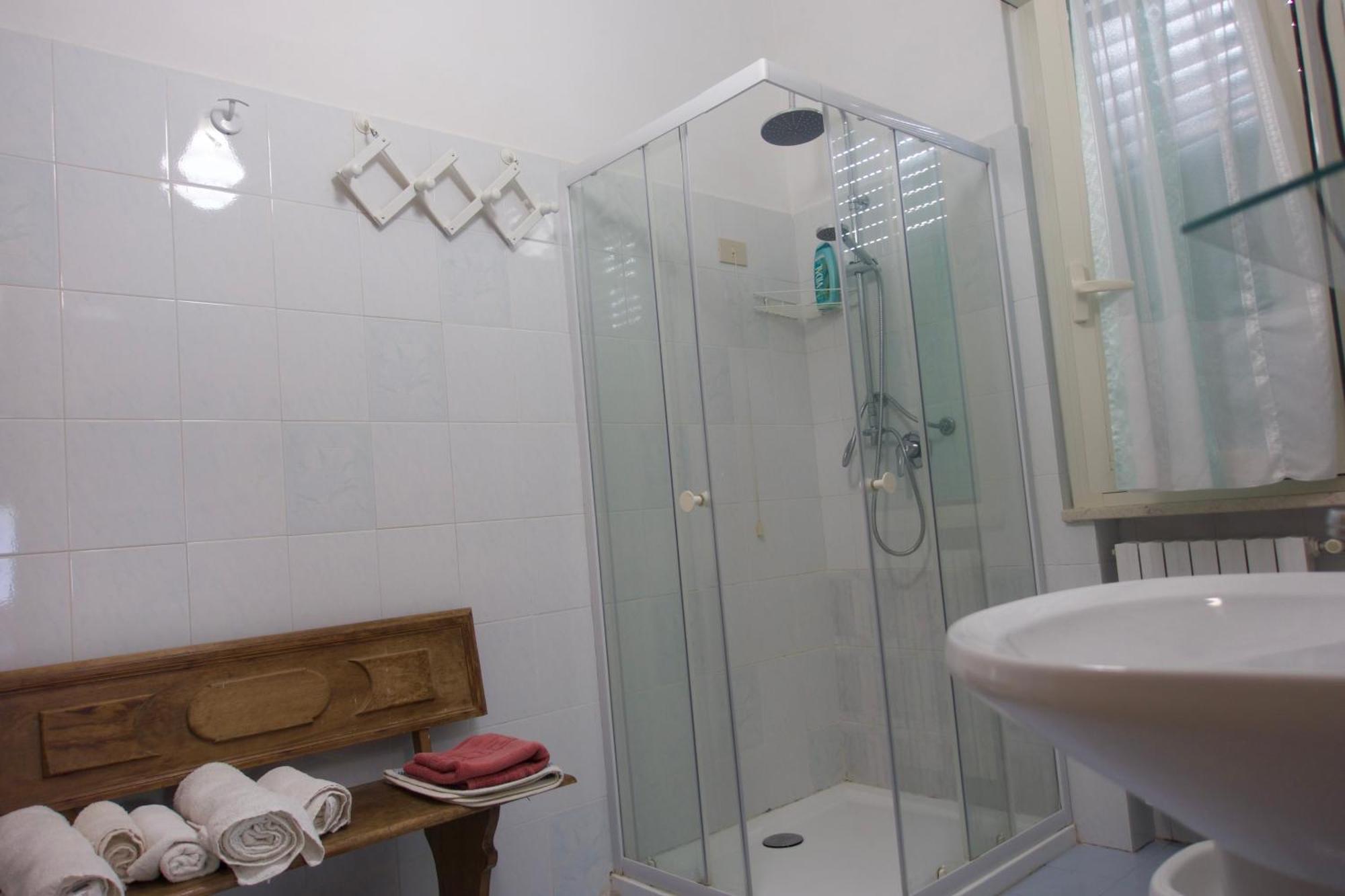 Double Room Private External Bathroom