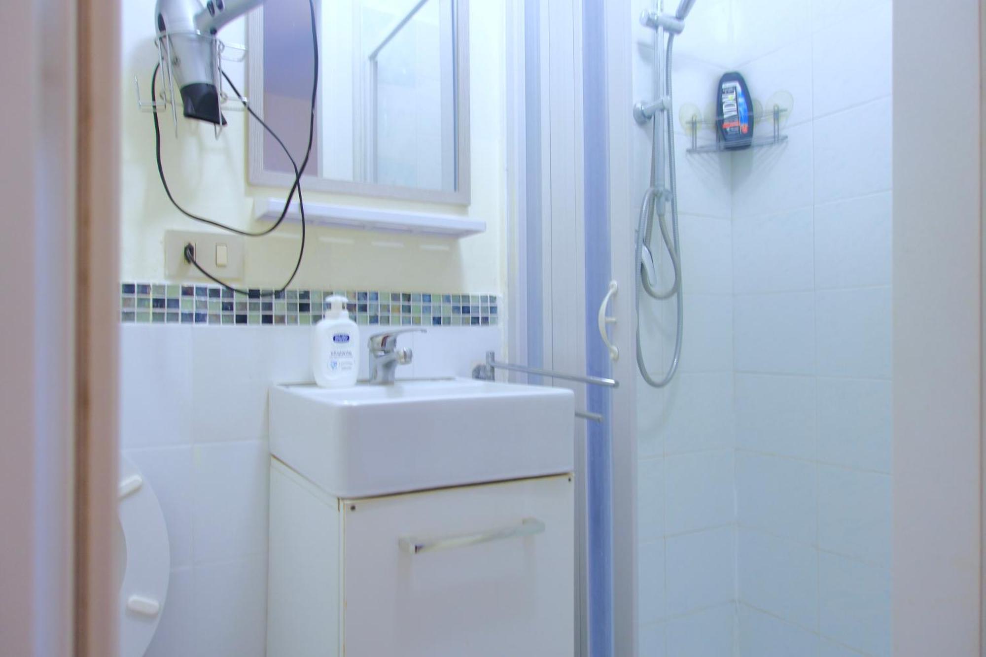 Double Room Private Bathroom