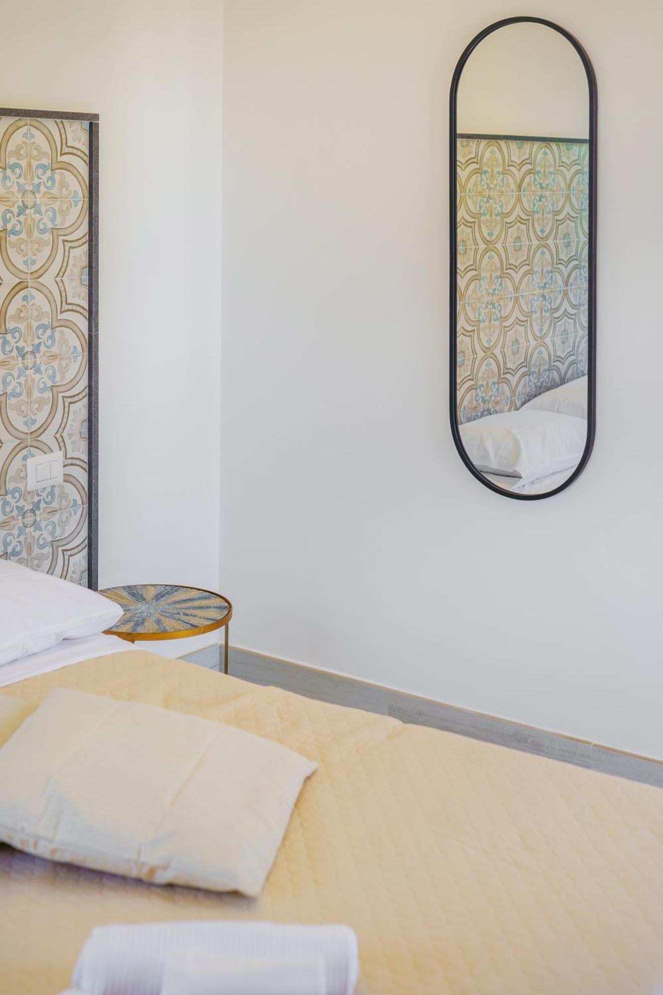 King Room Garden View