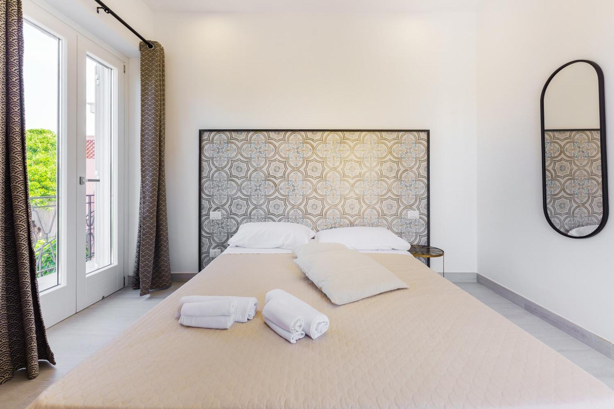 King Room Garden View