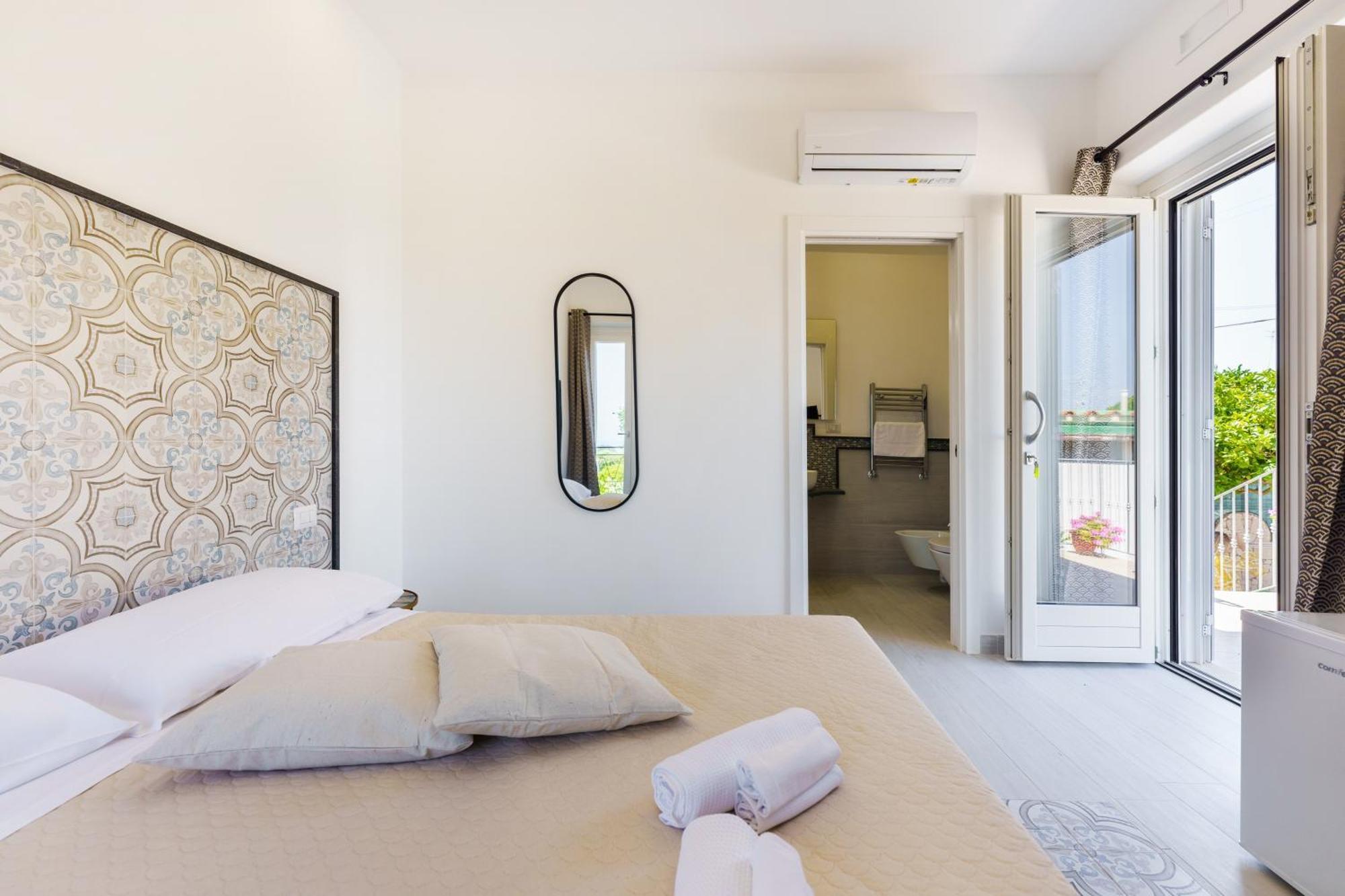 King Room Garden View