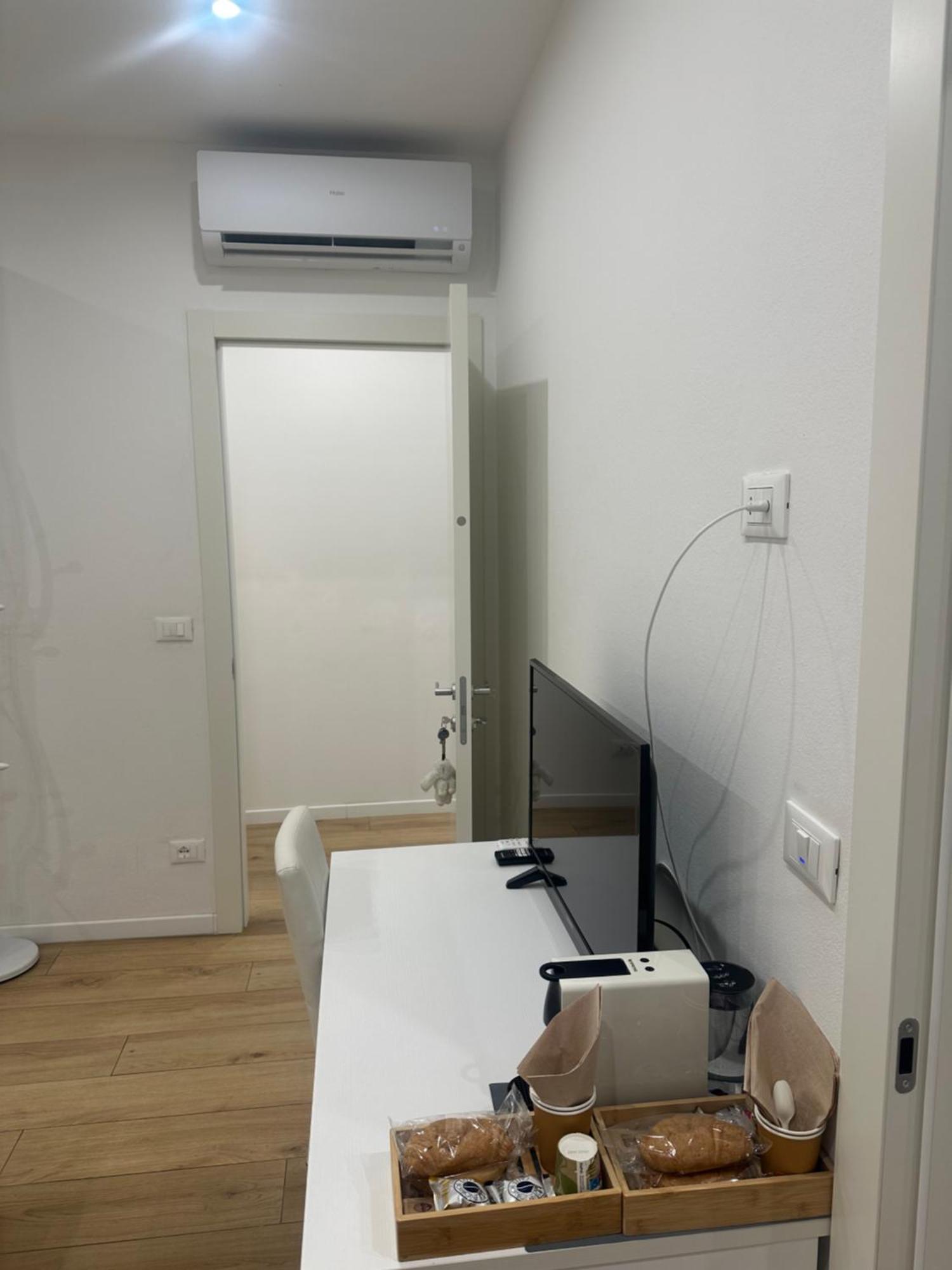 Double Room Private Bathroom