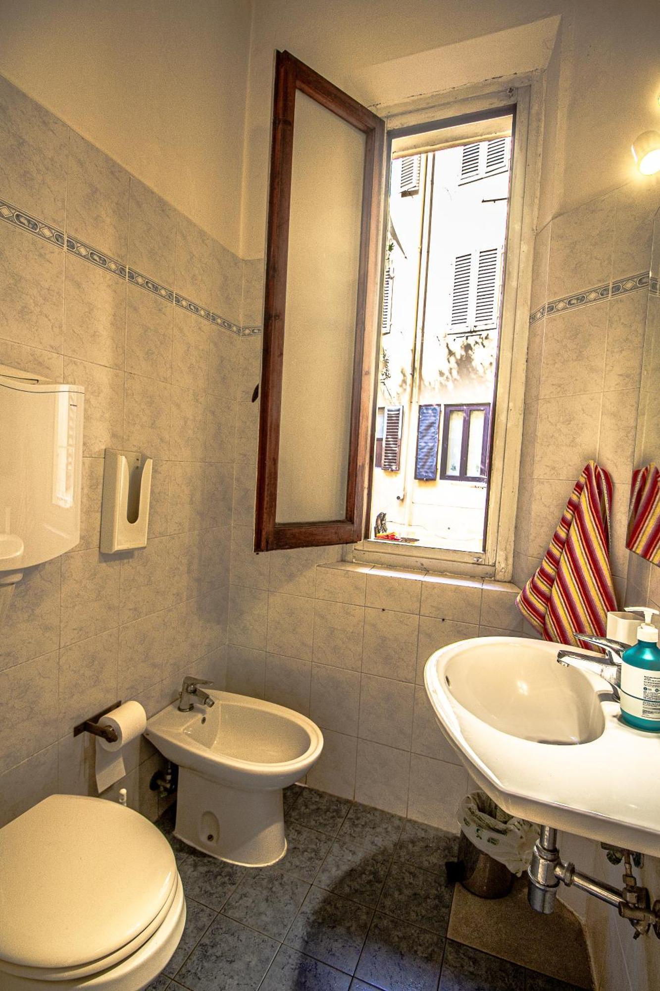 Quadruple Room with Shared Bathroom,1606047933:JPEG