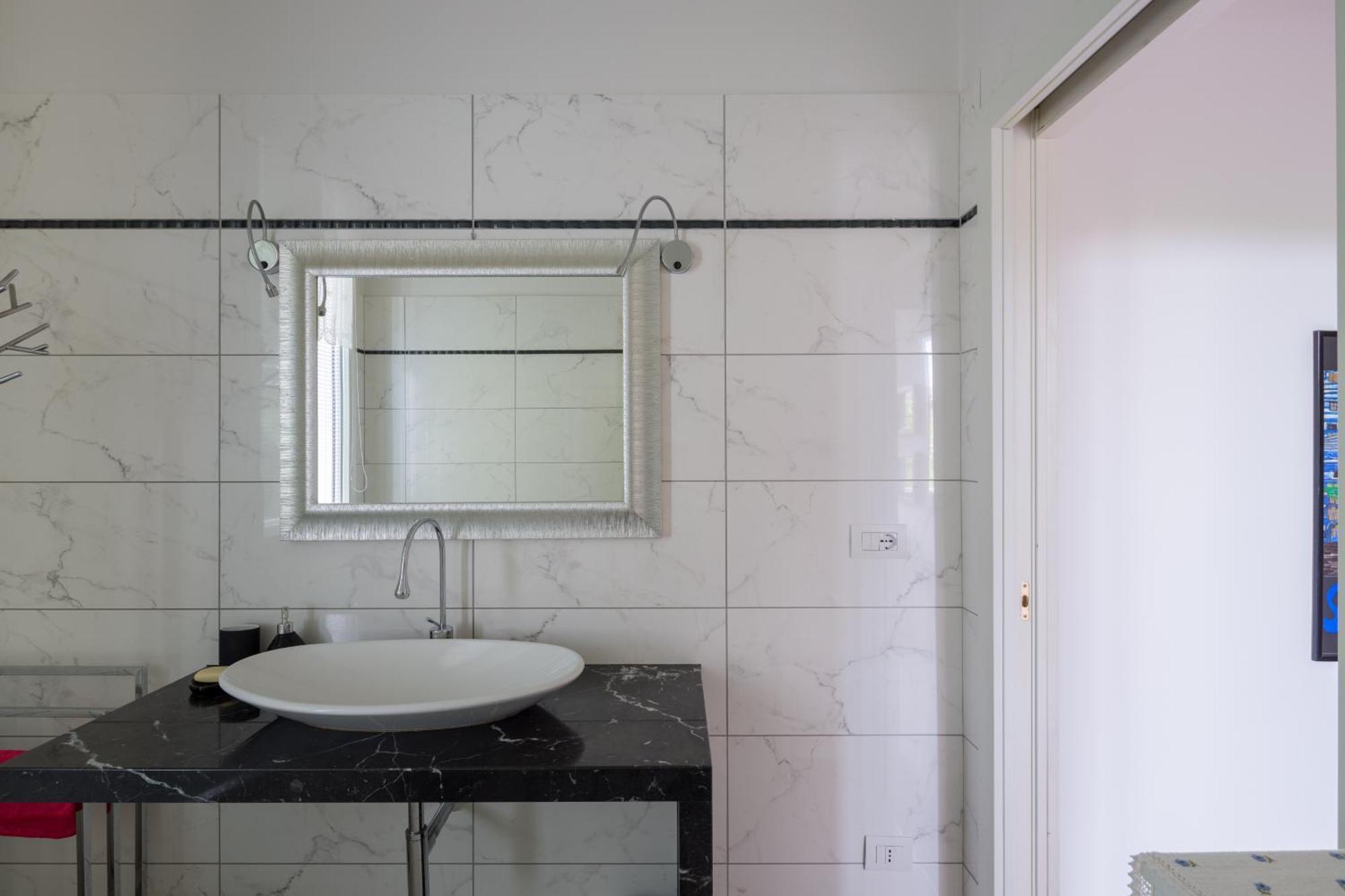 Double Room Private Bathroom
