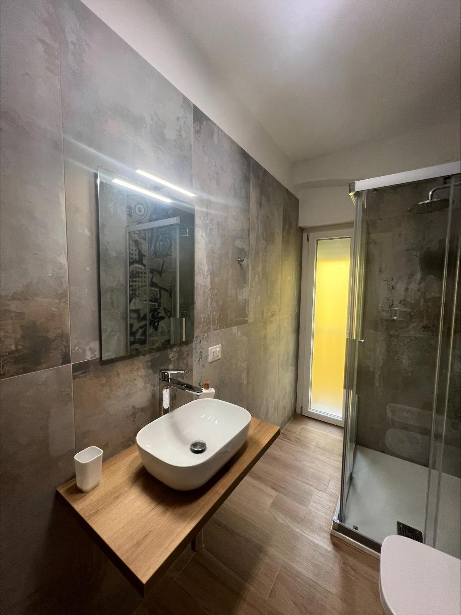 One-Bedroom Standard Apartment