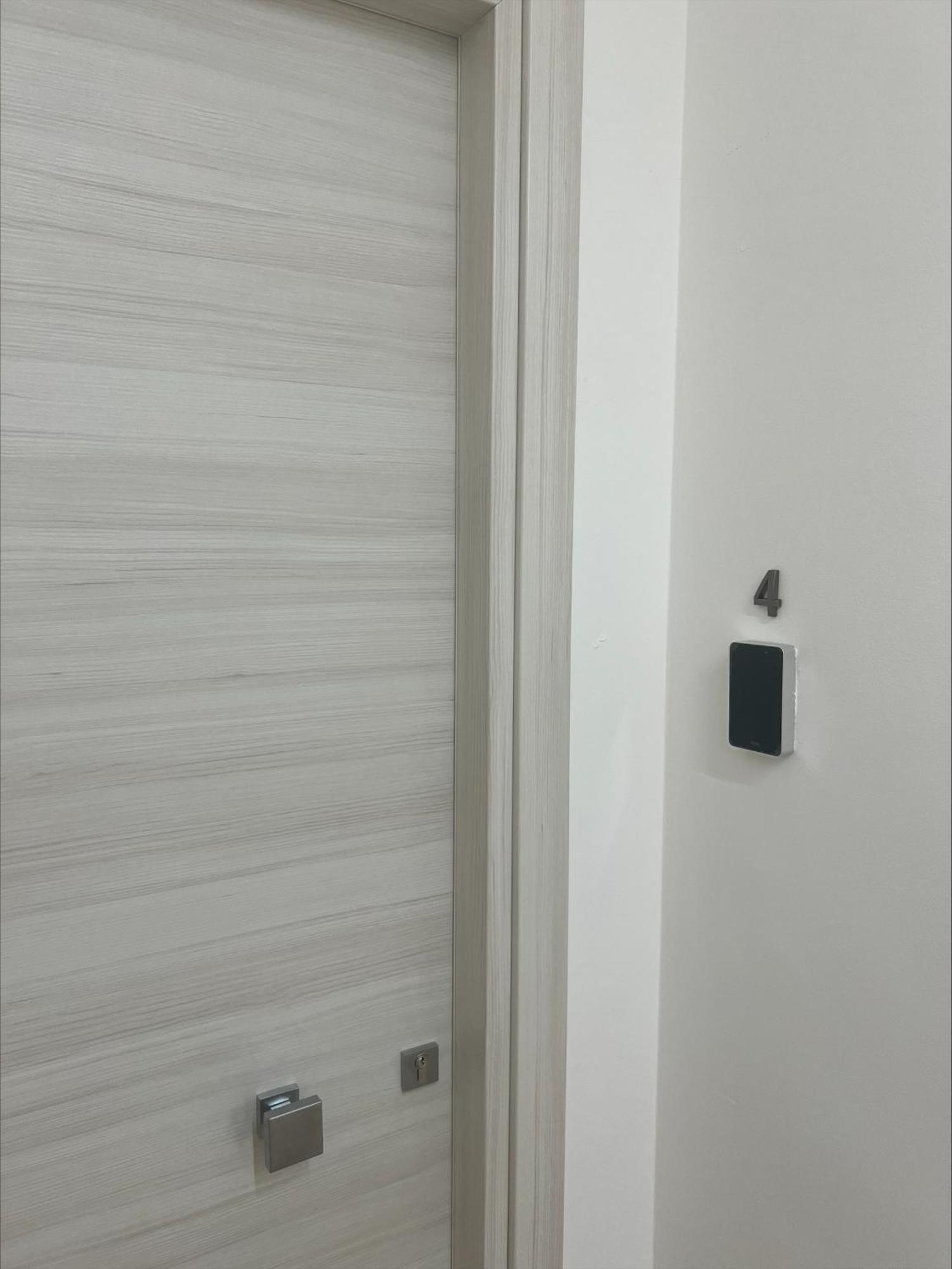 One-Bedroom Standard Apartment