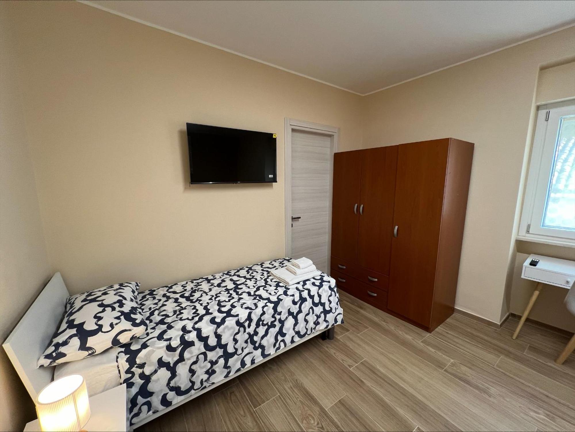 Comfort Triple Room
