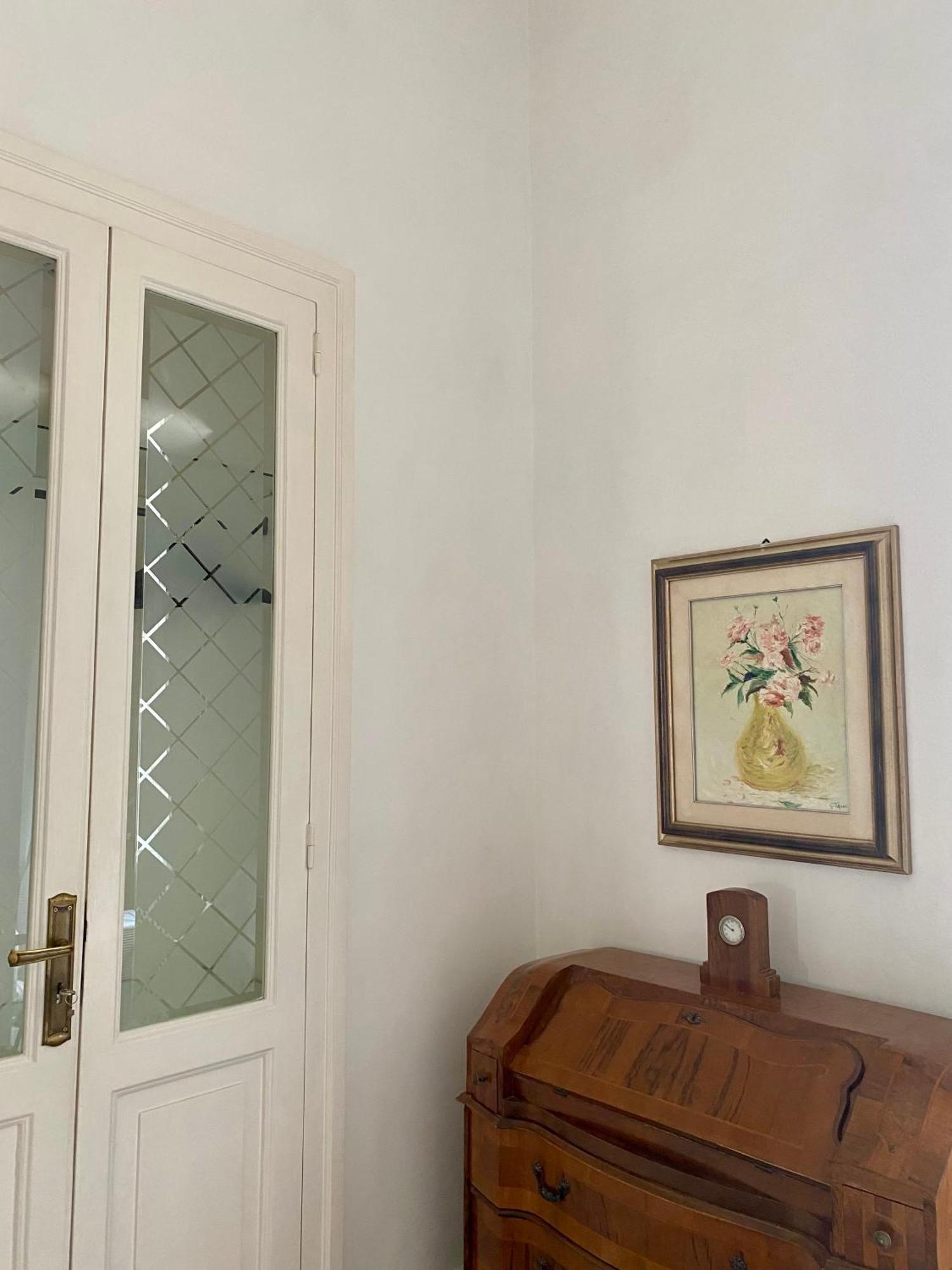 Deluxe Queen Suite