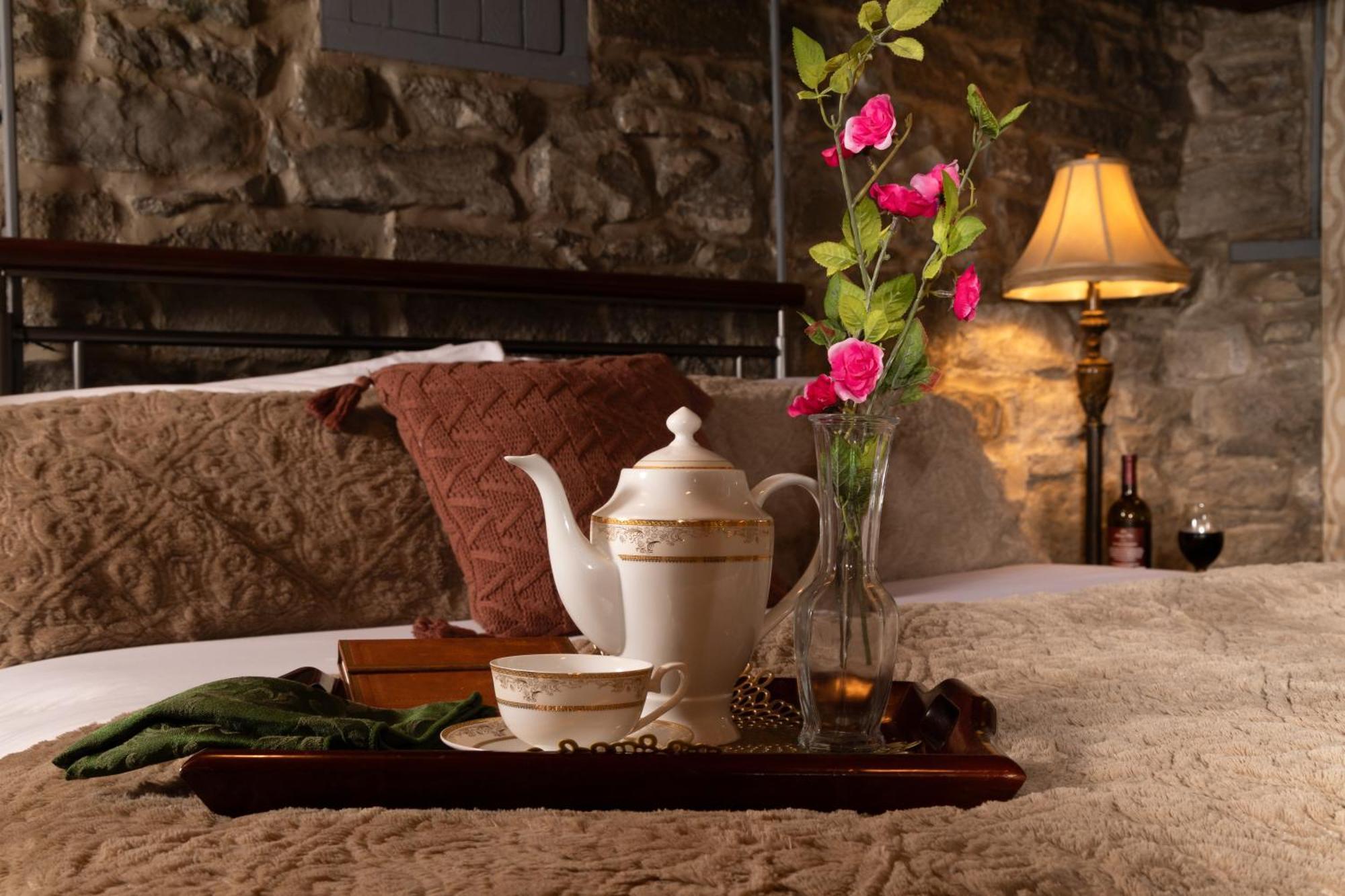 King Suite with Spa Bath