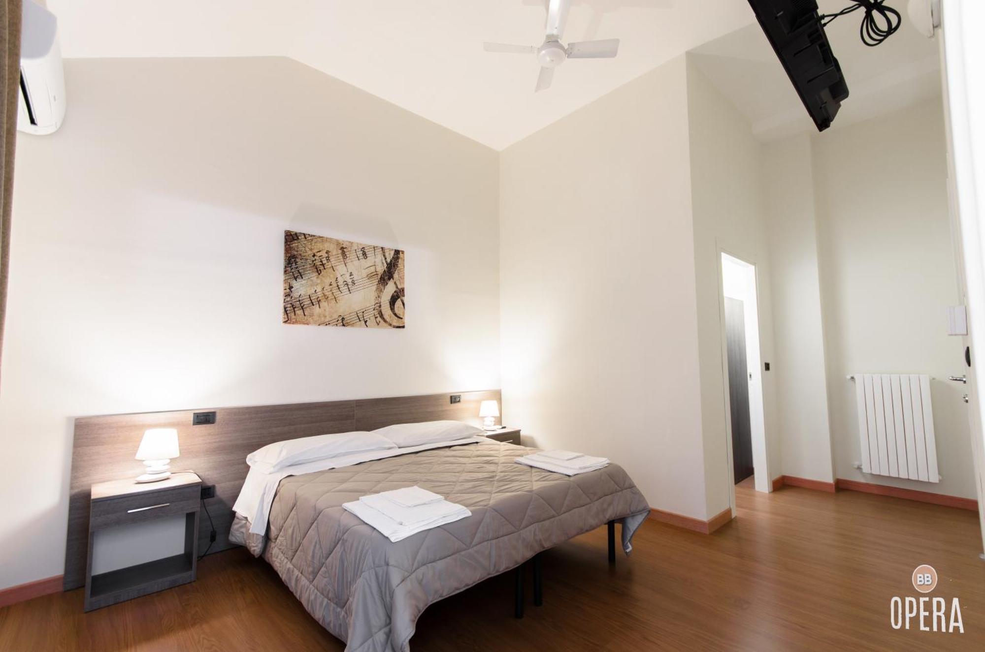 Large Double Room