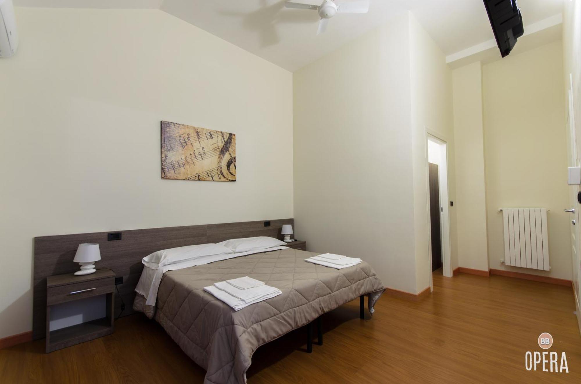 Large Double Room
