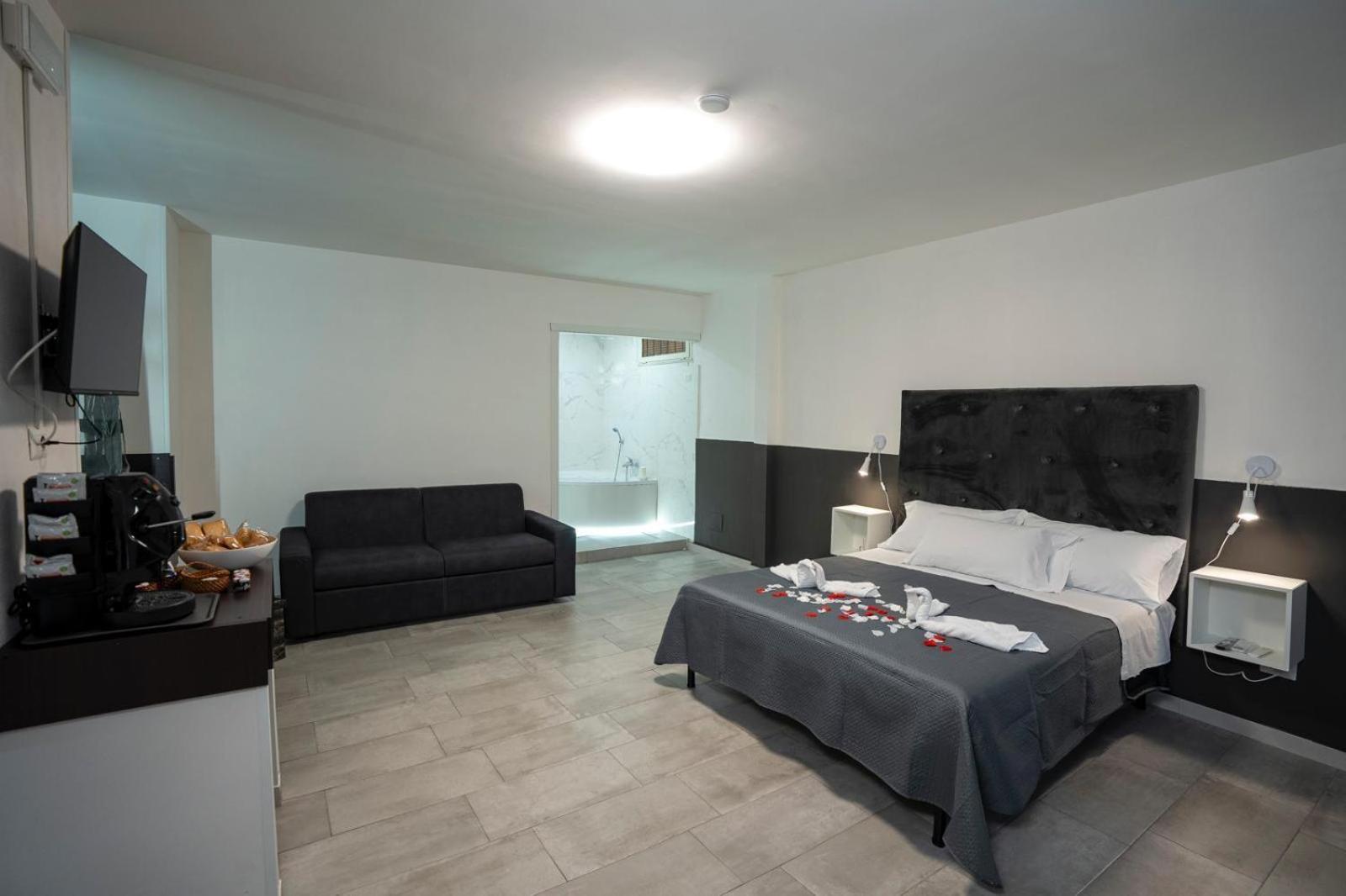 King Room Spa Bath