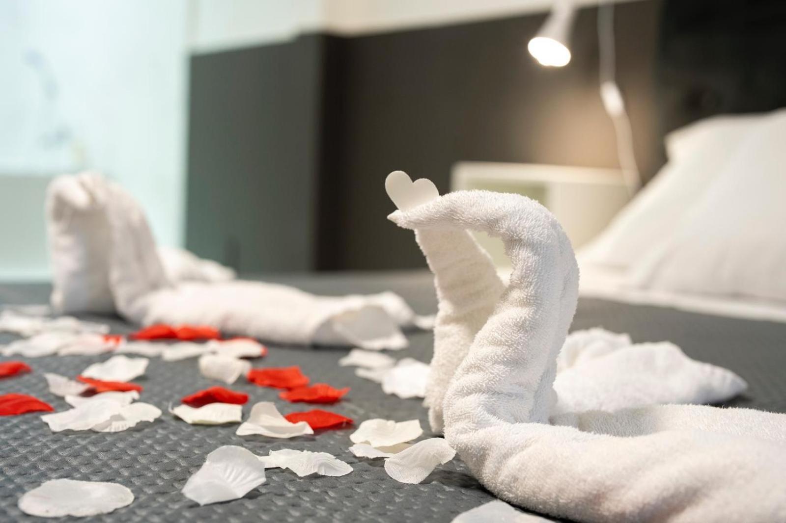 King Room Spa Bath