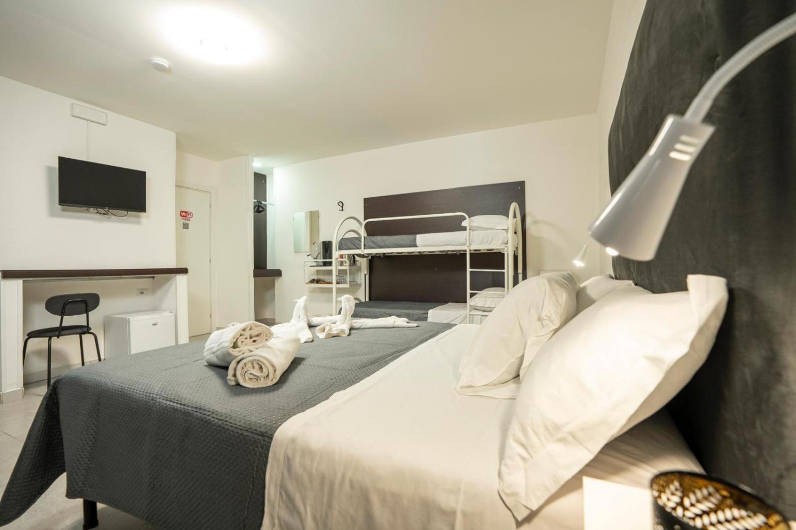 Deluxe Quadruple Room