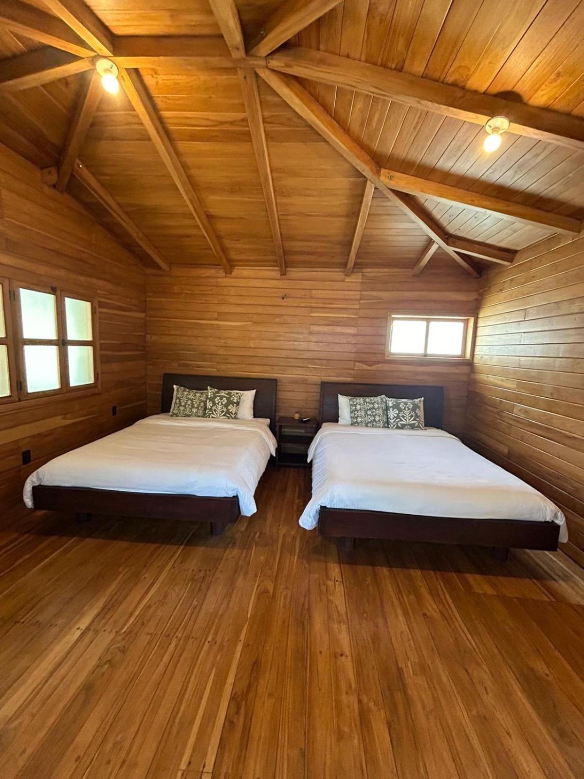 Queen Room Two Queen Beds