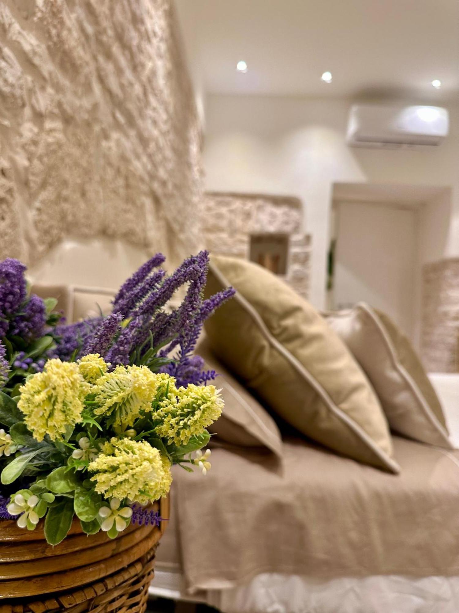 Queen Room Spa Bath