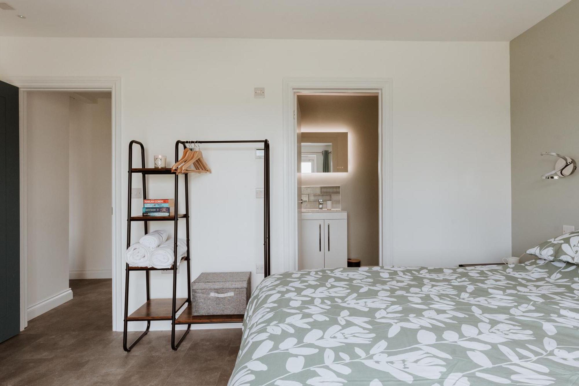 King Room with Garden View