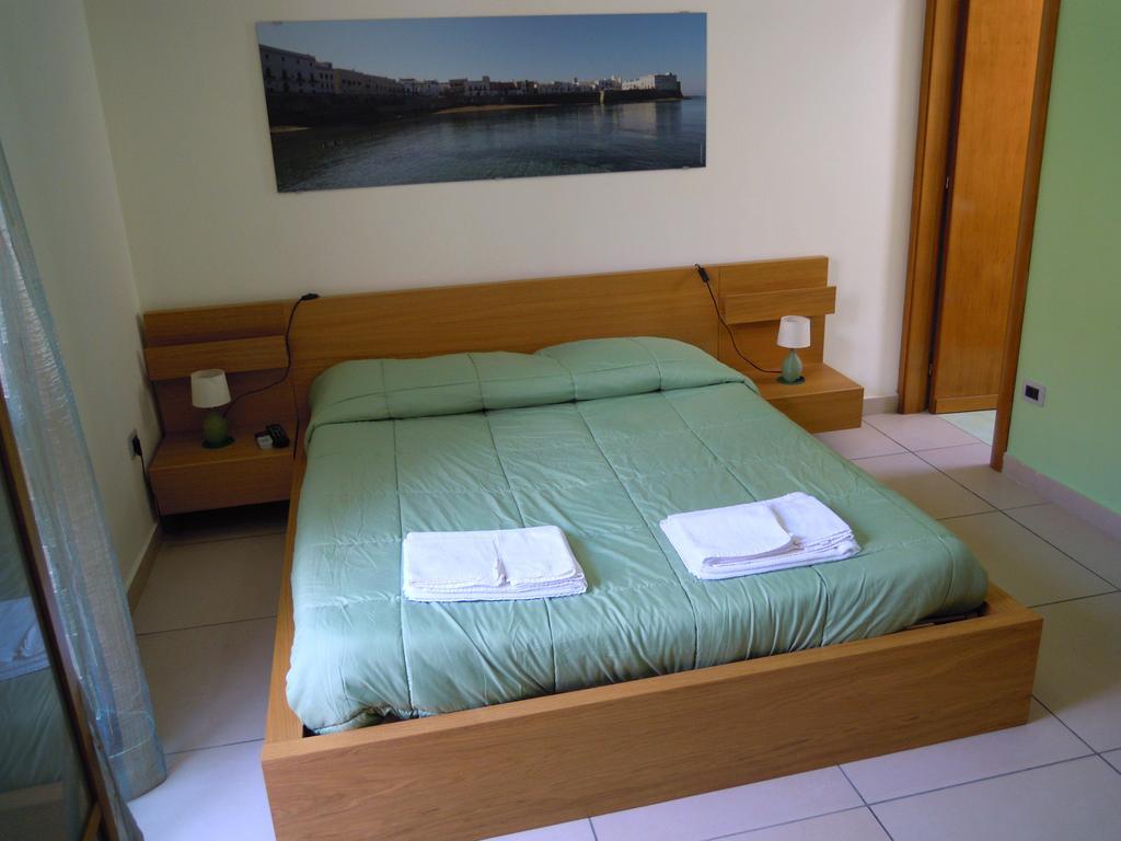 Quadruple Room with Sea View,204845755:JPEG