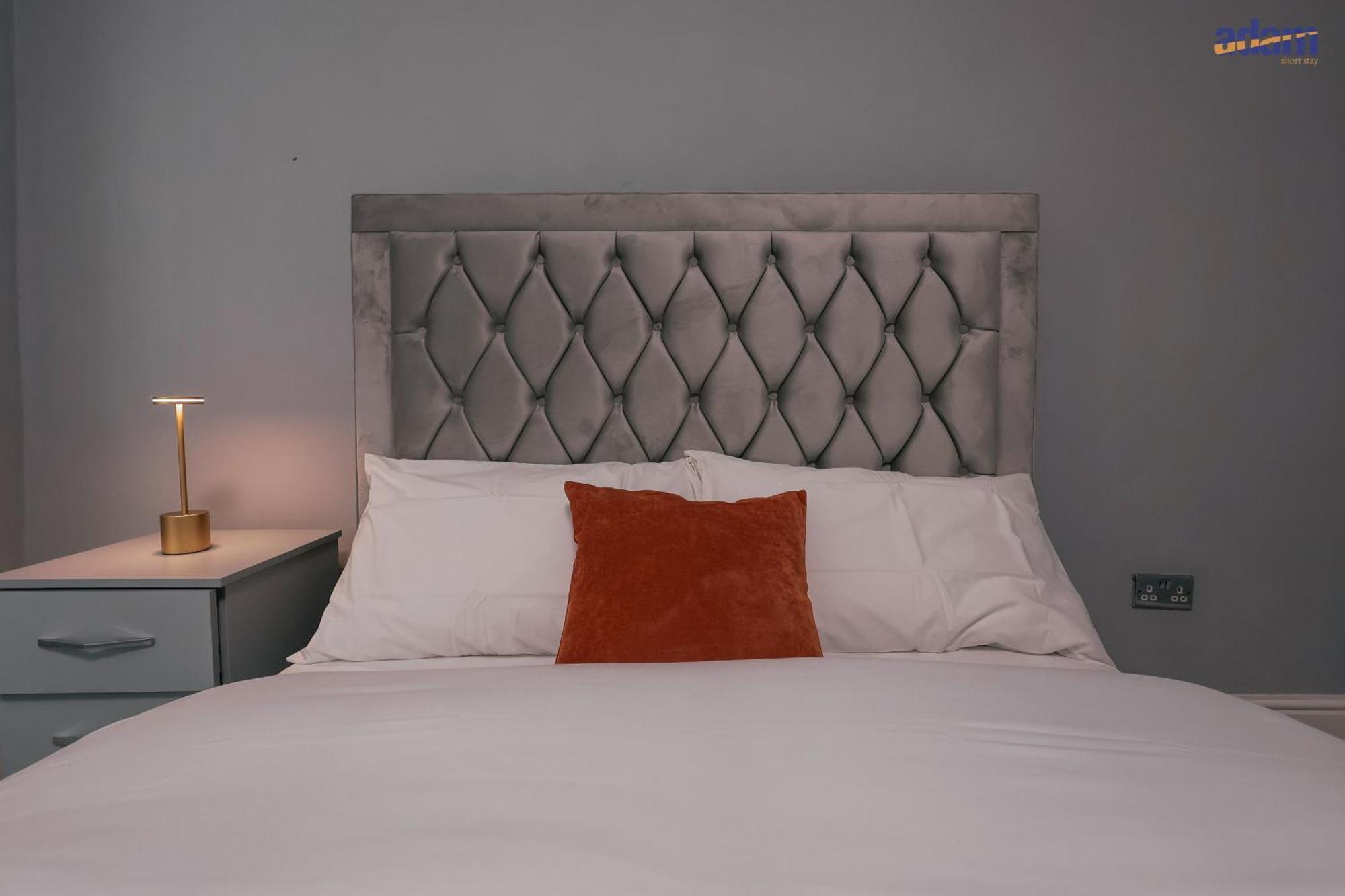Double Room with Shared Bathroom,1627837598:JPEG