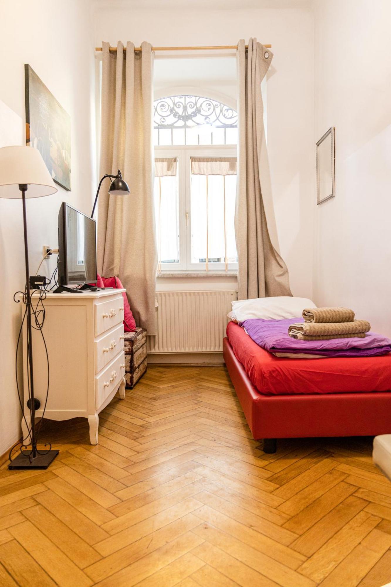Standard Single Room