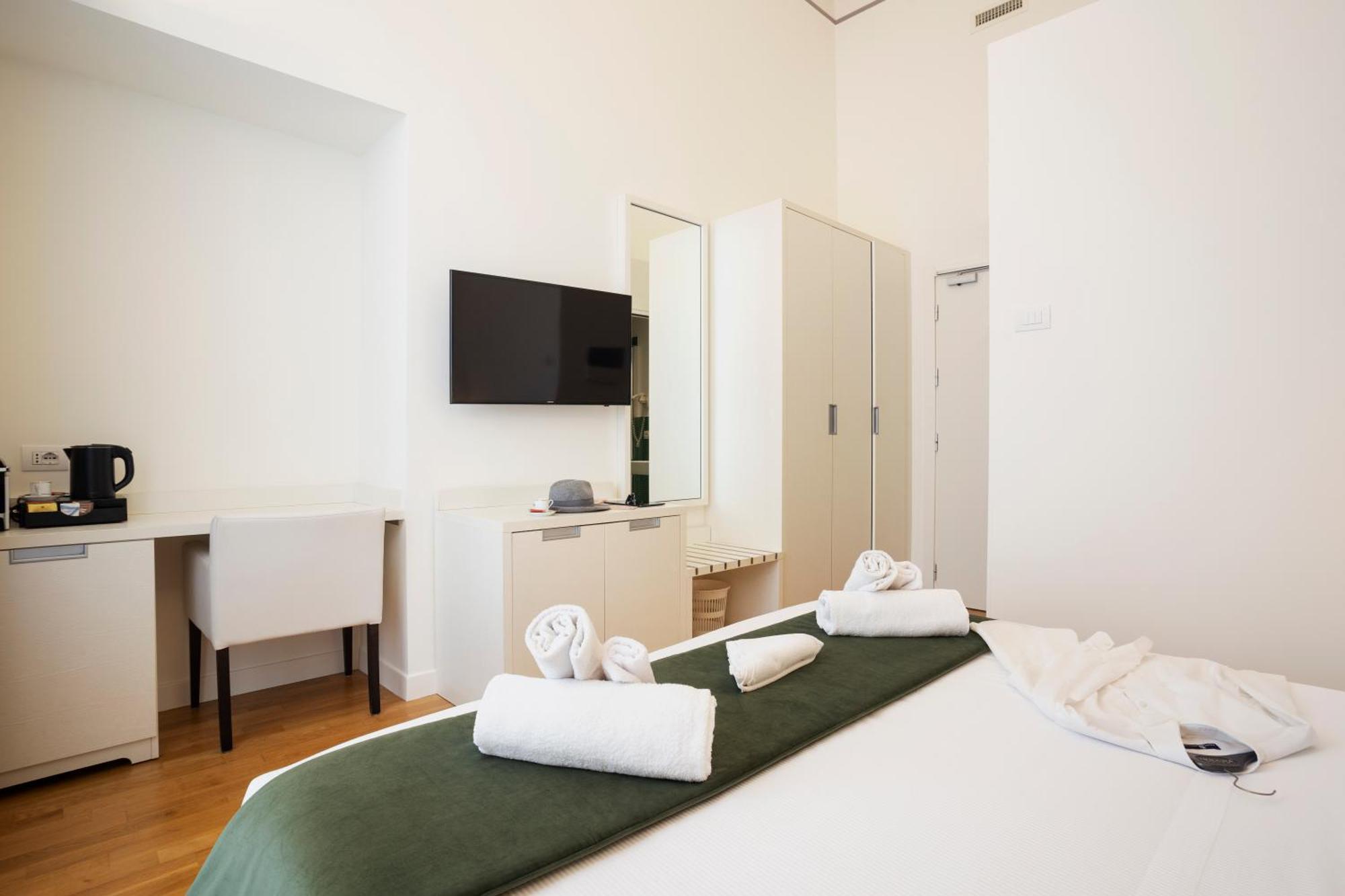 Budget Double or Twin Room,1631885941:JPEG