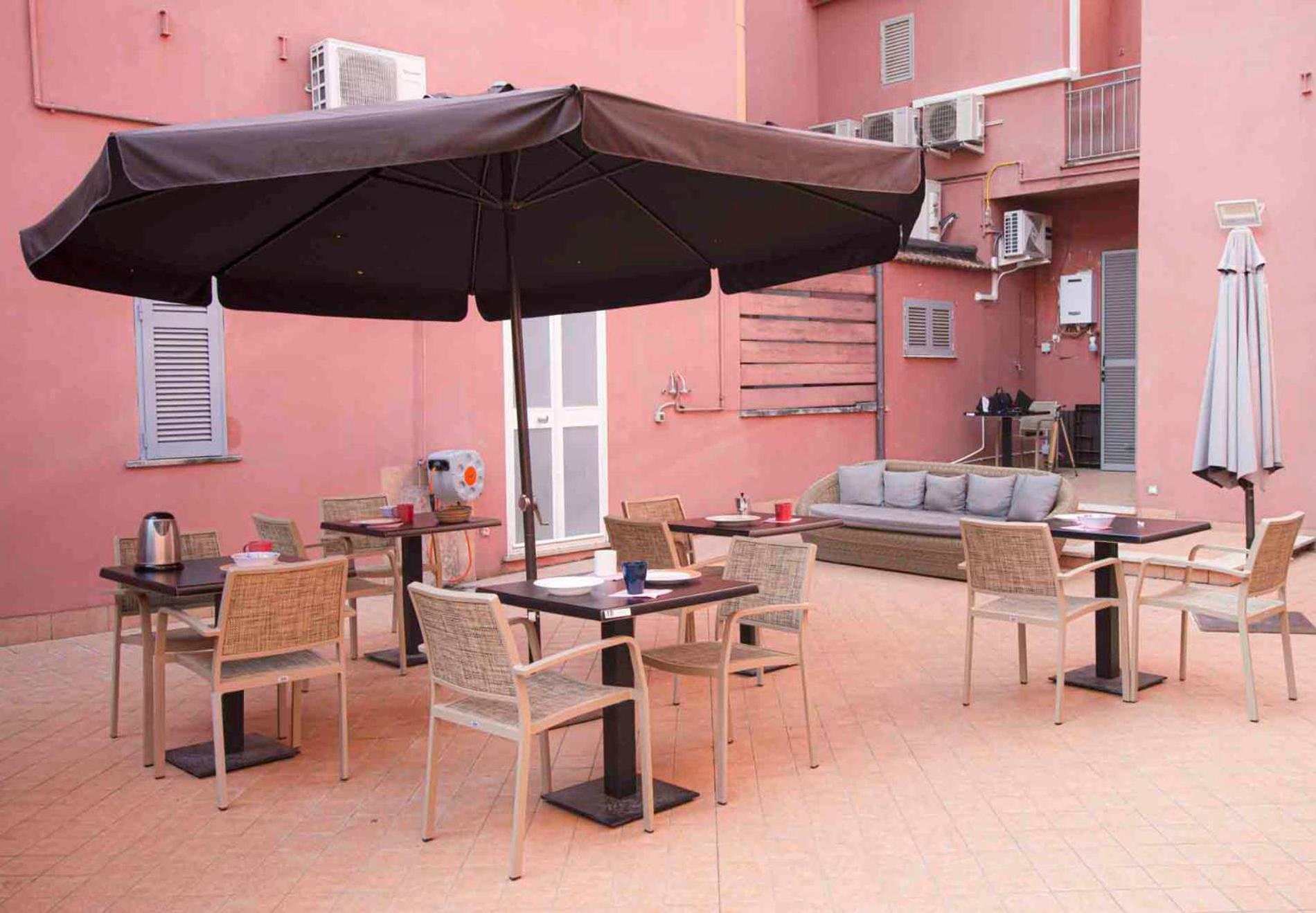 Small Double Room,1633066460:JPEG