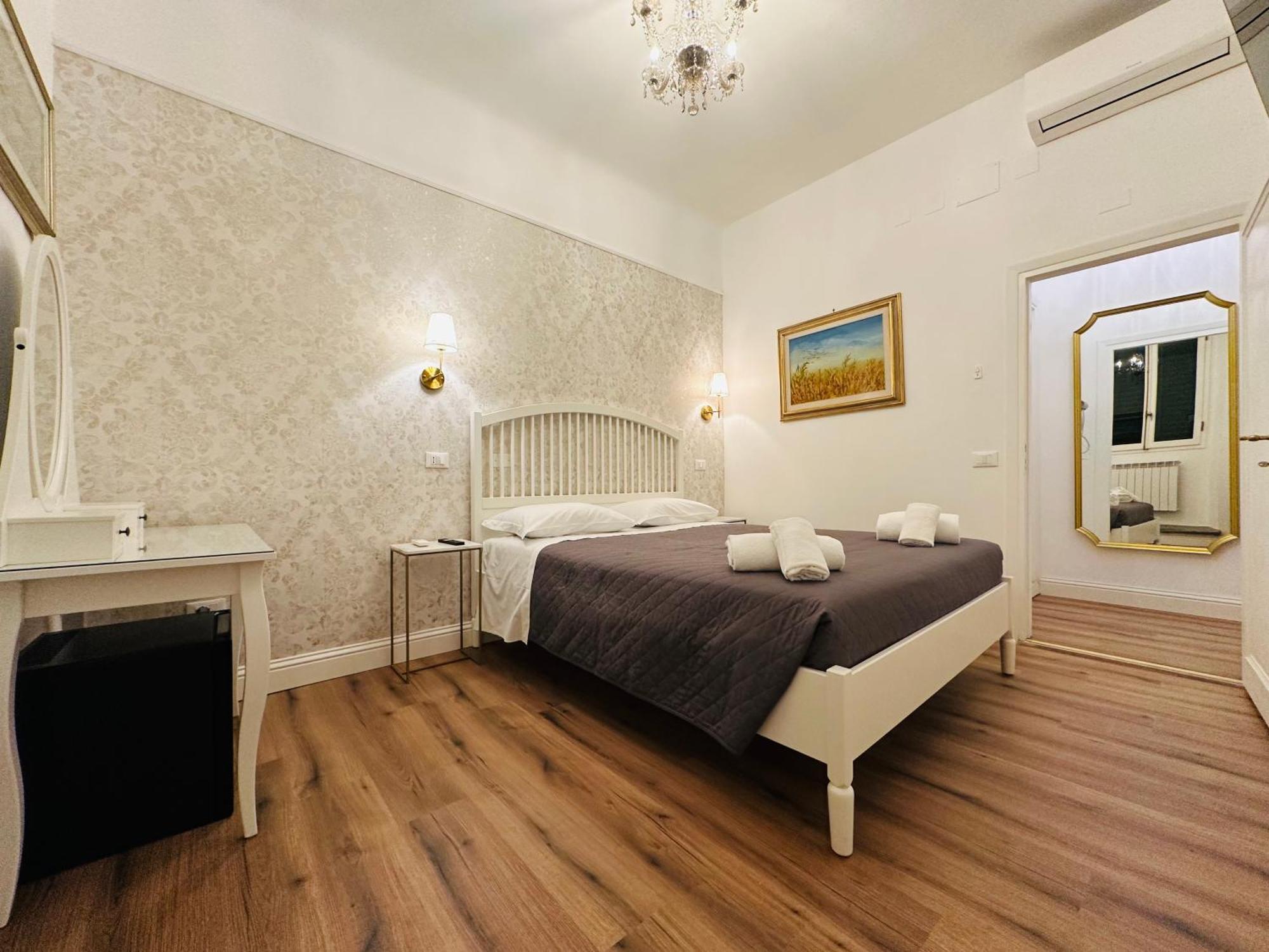Deluxe Double Room,1757737623:JPEG